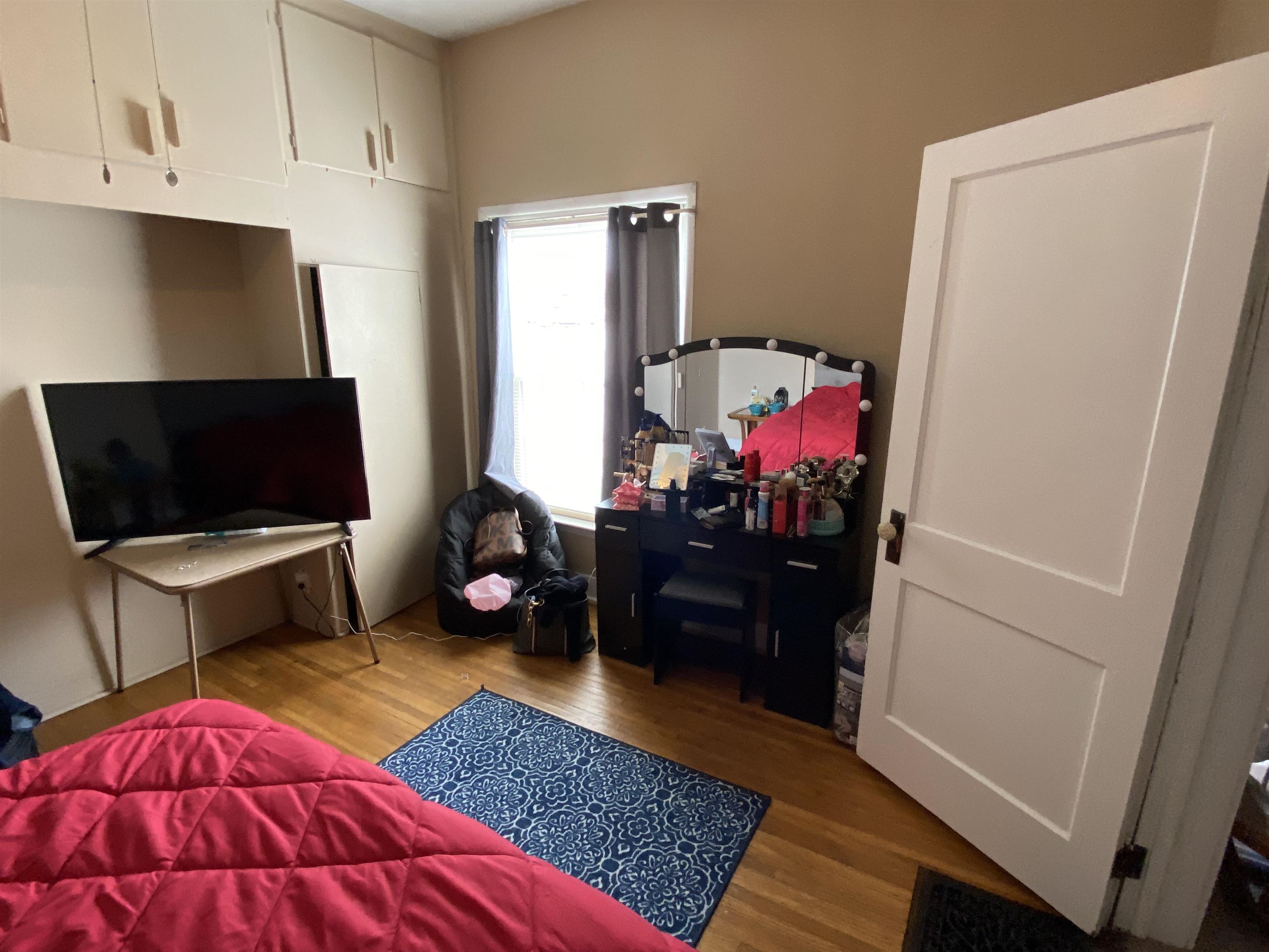 MLS #241033