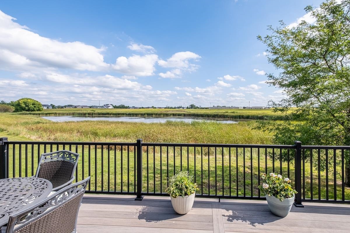 2027 35th Street, Spirit Lake, IA 51360 