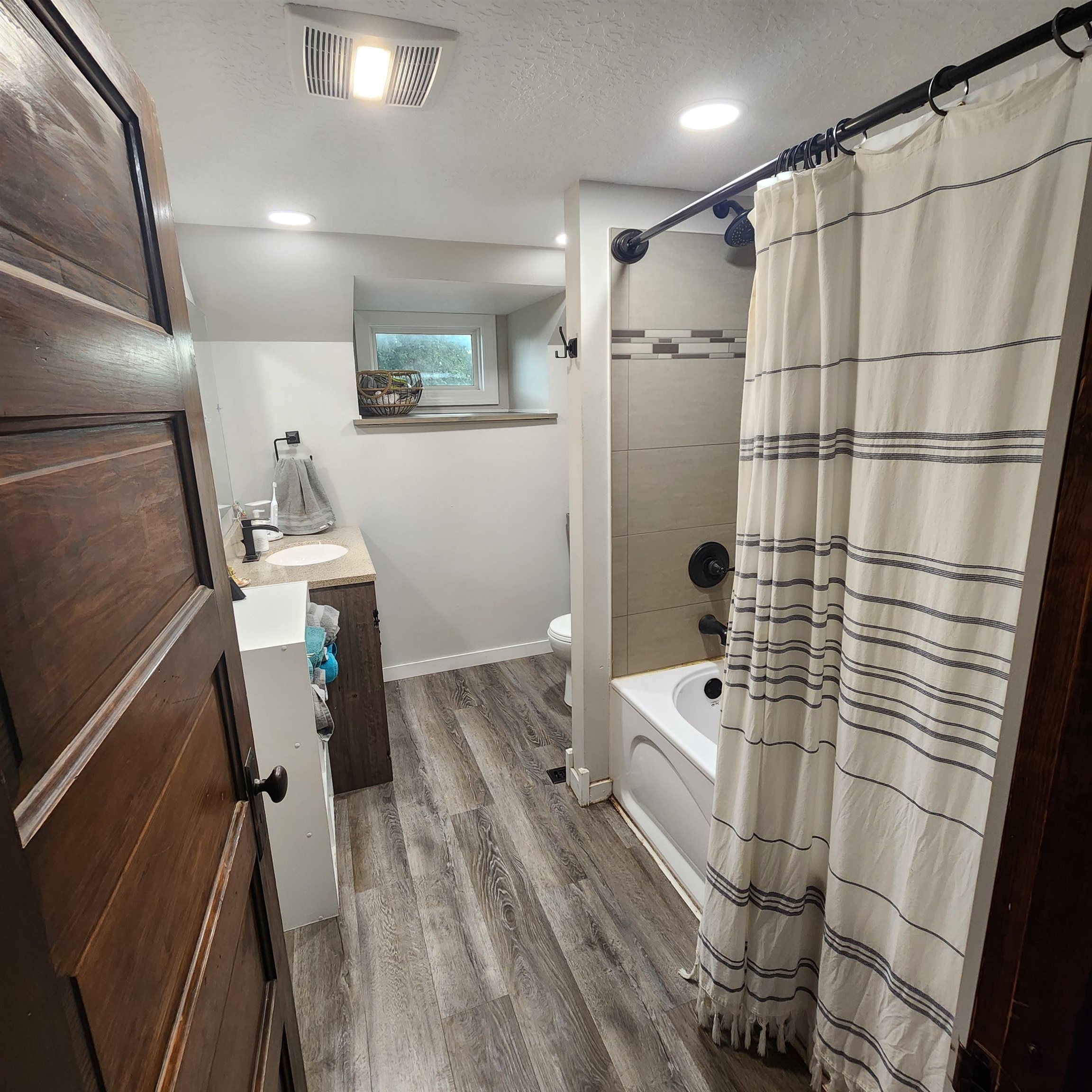 MLS #241042