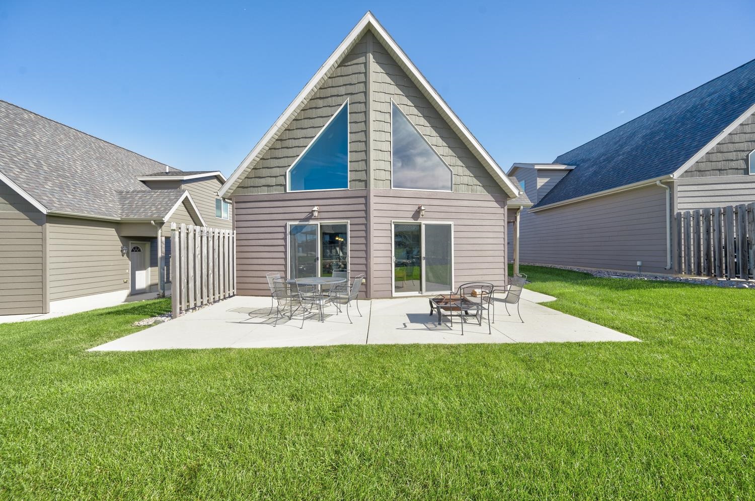 290 240th Avenue #180, Arnolds Park, IA 51331 