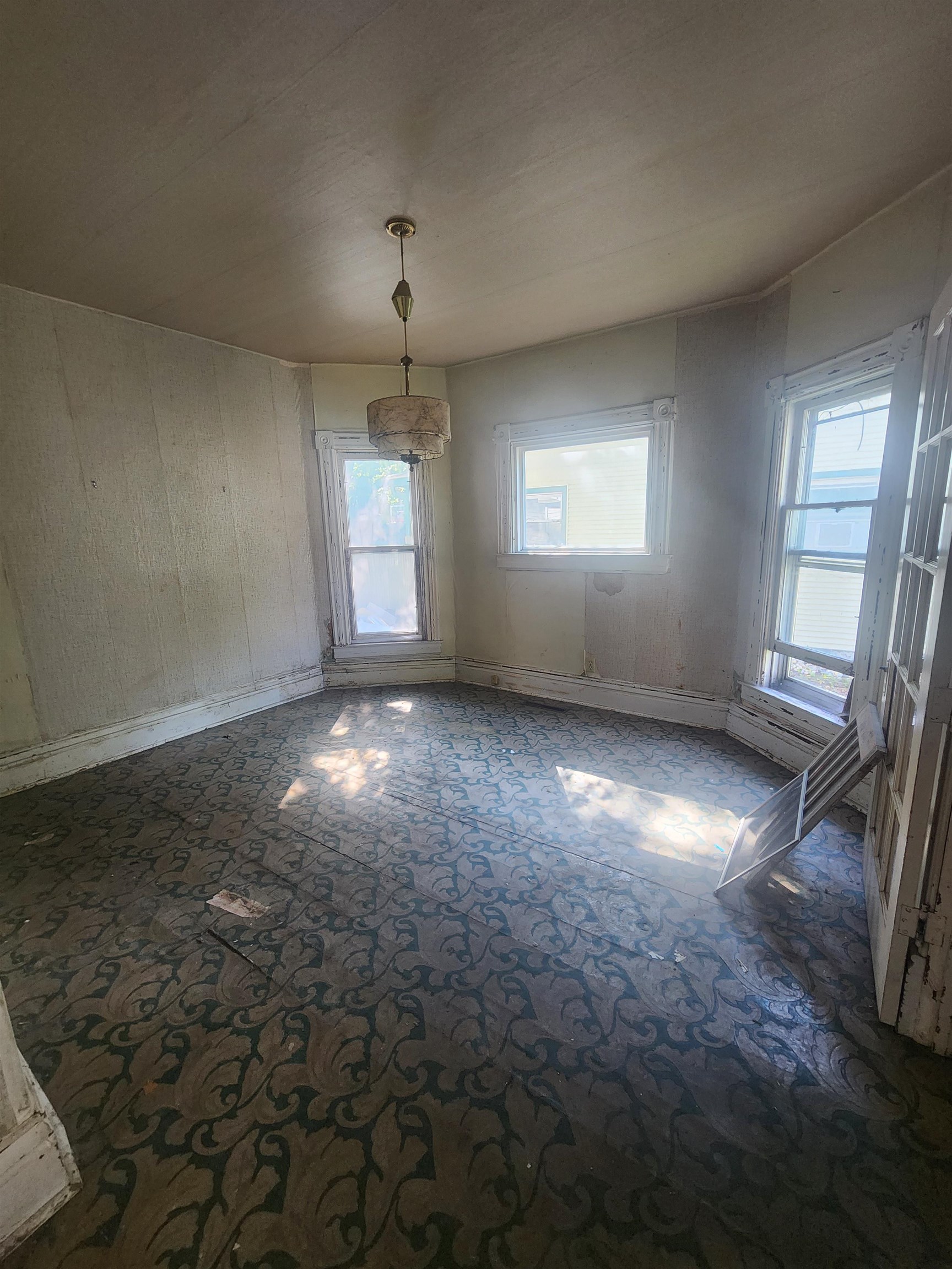 MLS #241059