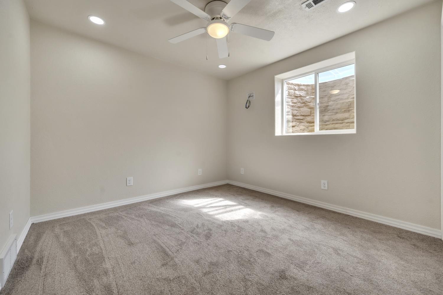 MLS #241127