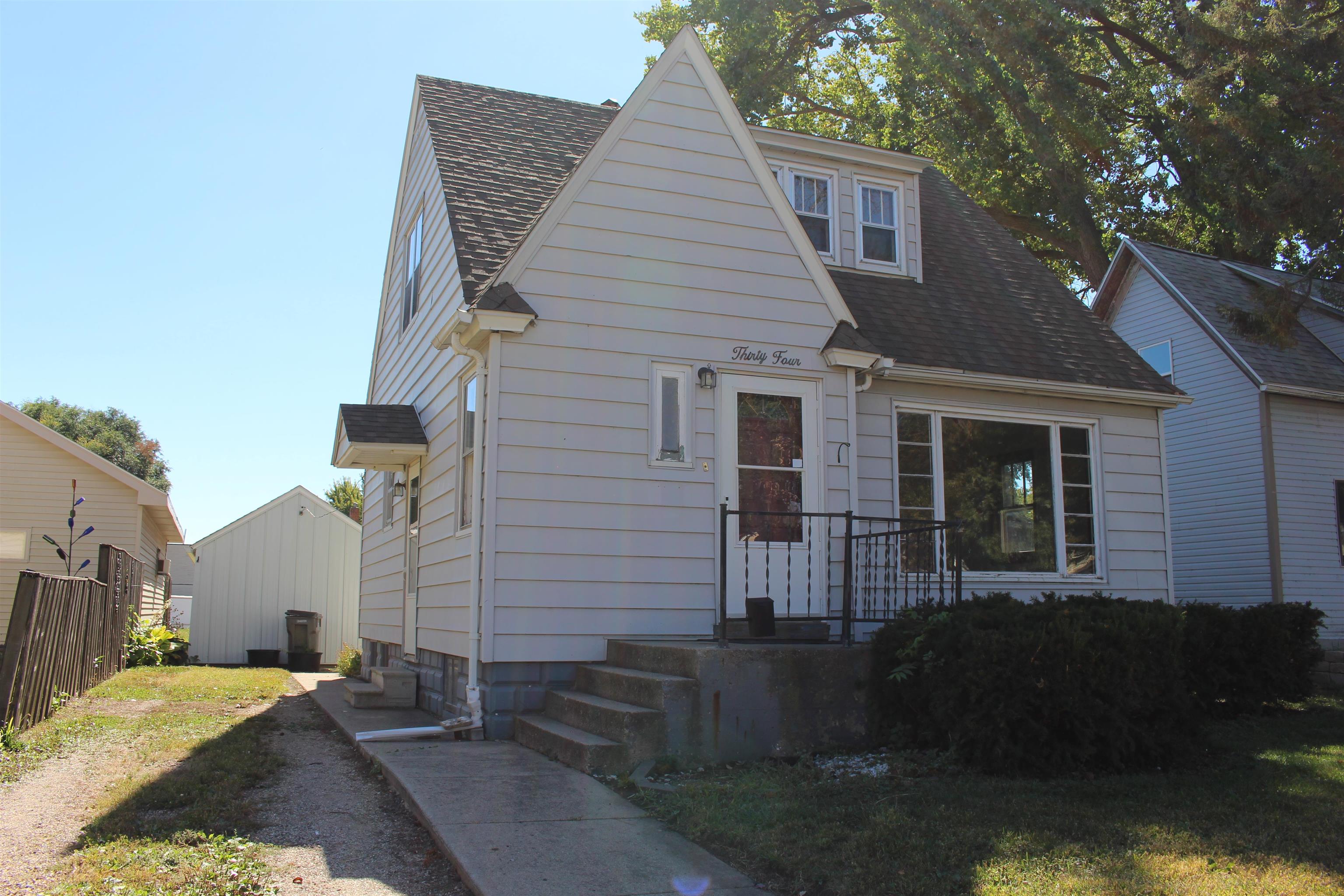 34 1st Street, Spencer, IA 51301 