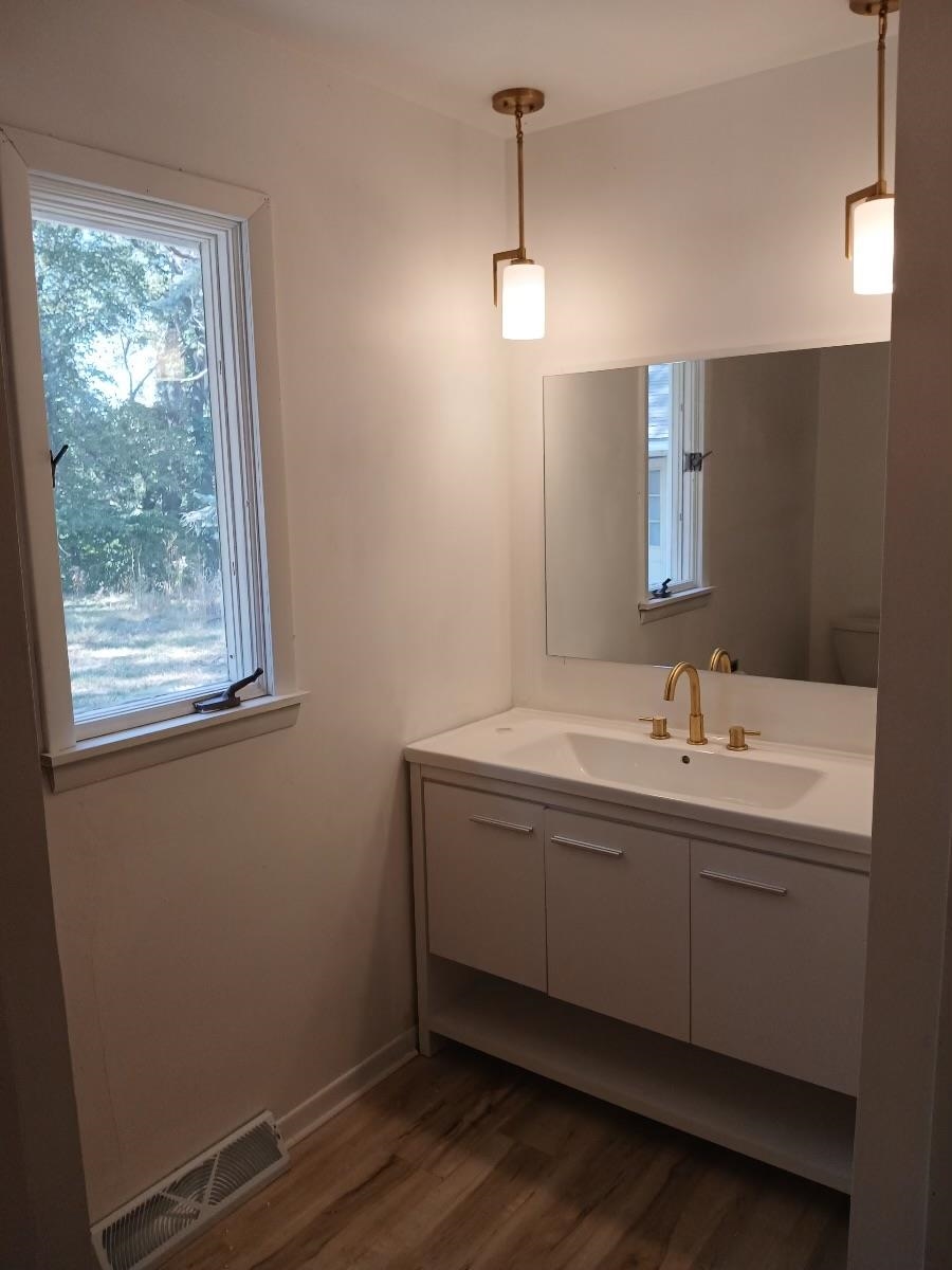 MLS #241160