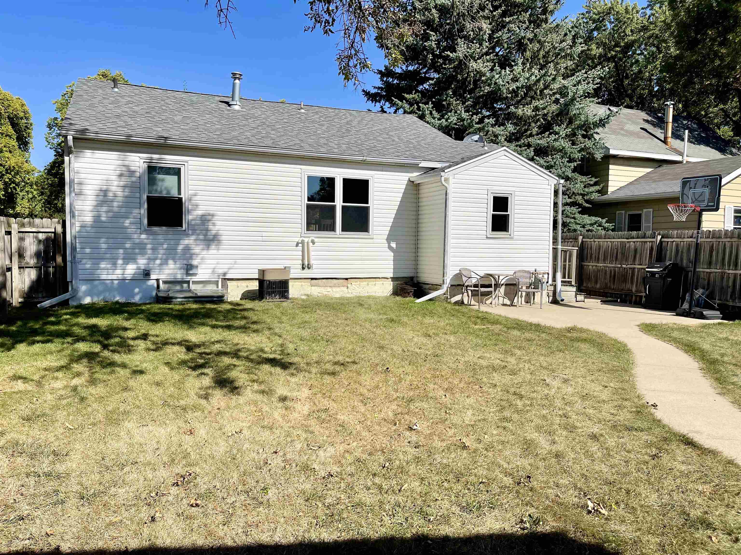 MLS #241177