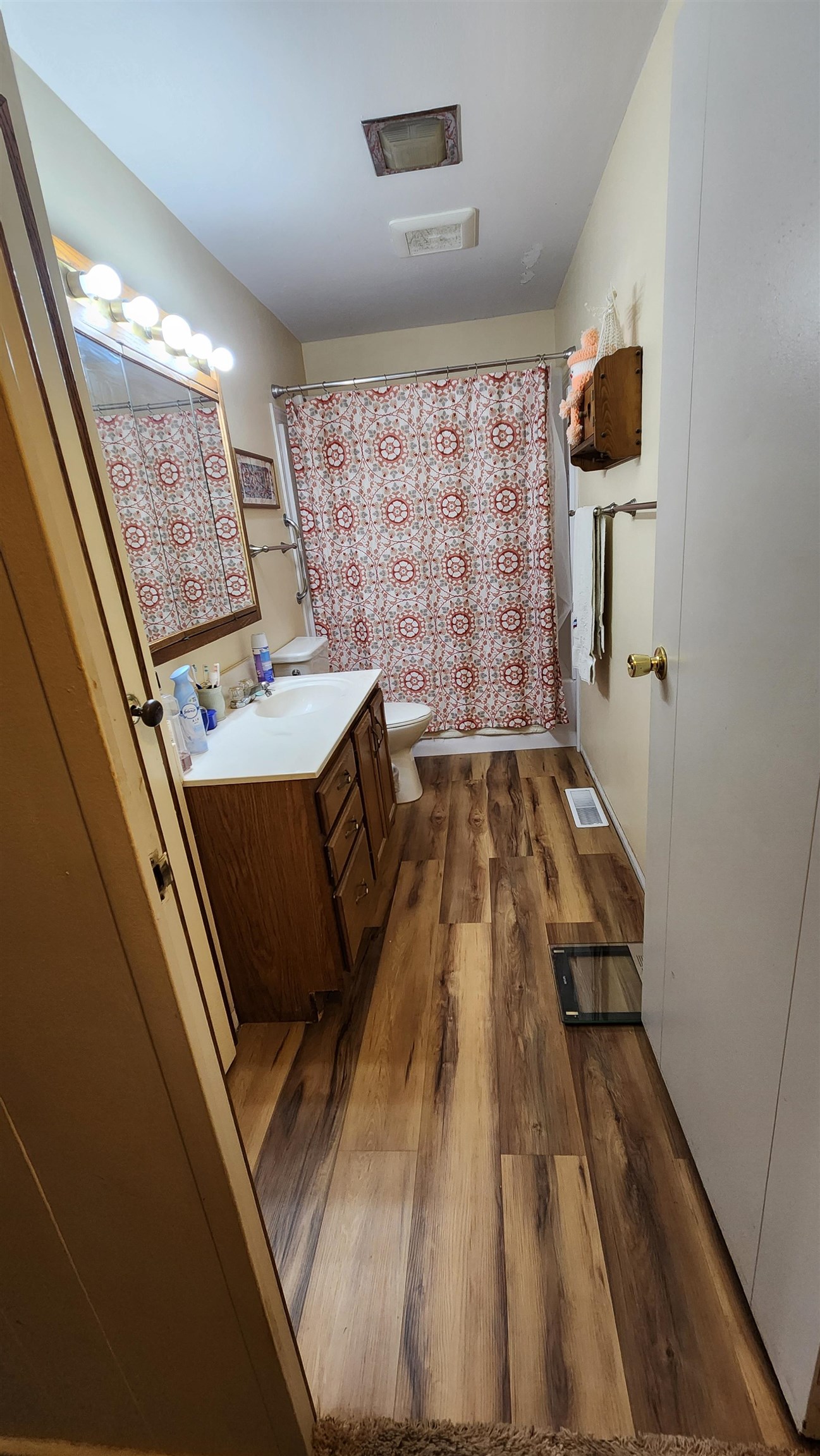 MLS #241190