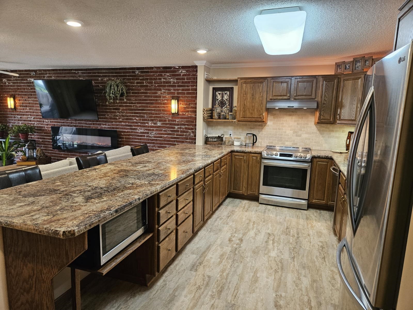 MLS #241196