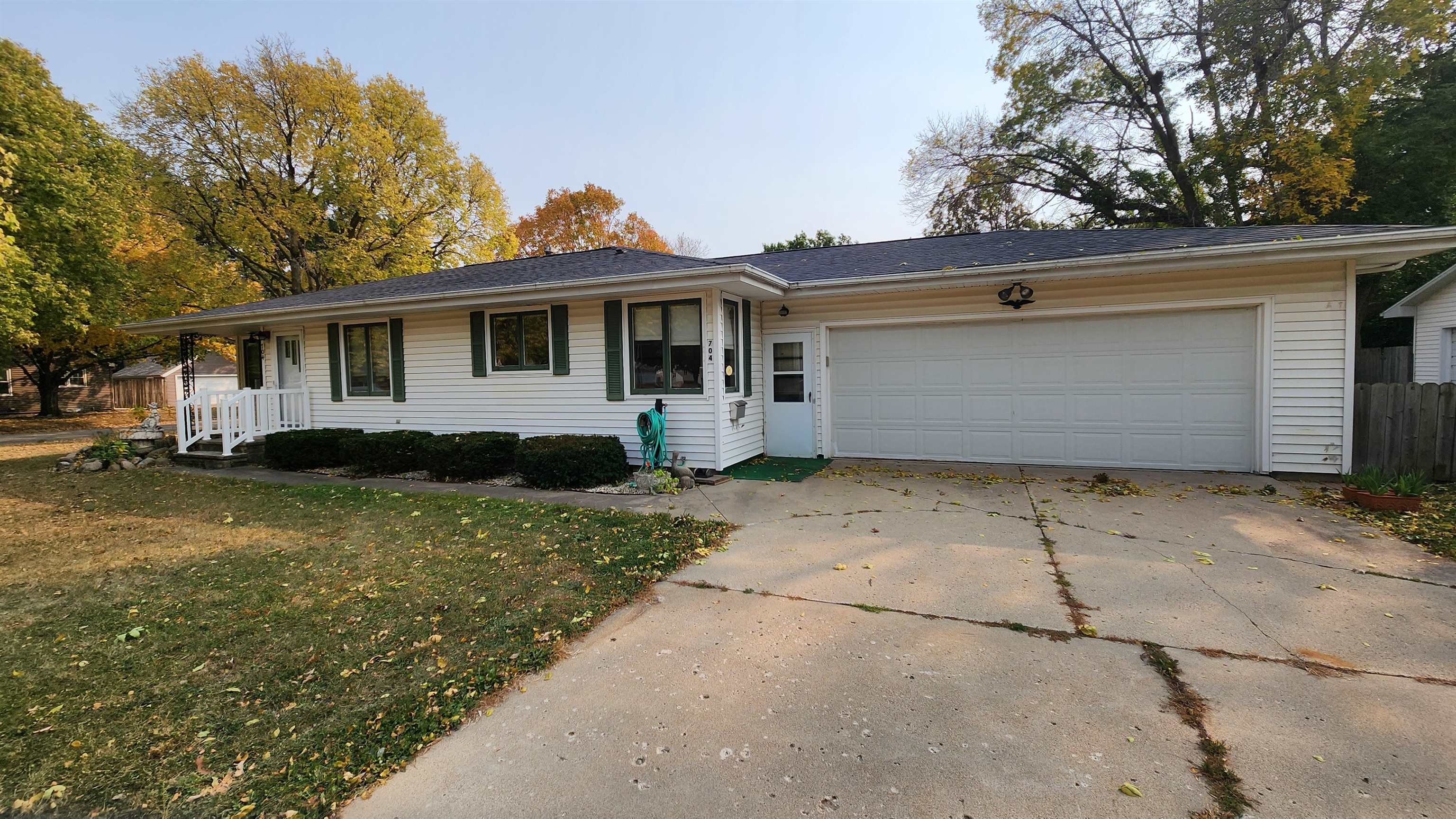 704 10th Street, Spencer, IA 51301 