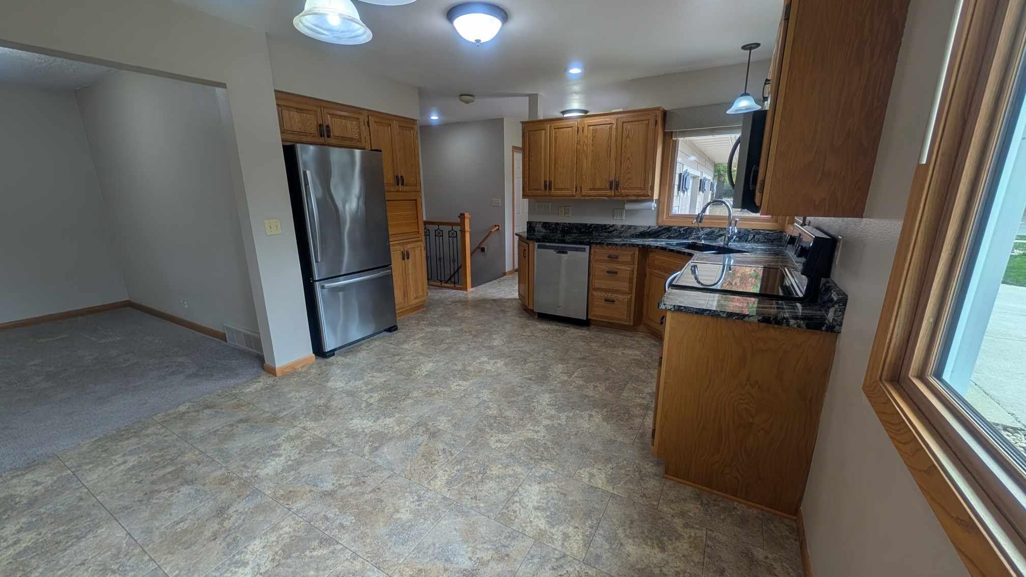MLS #241244