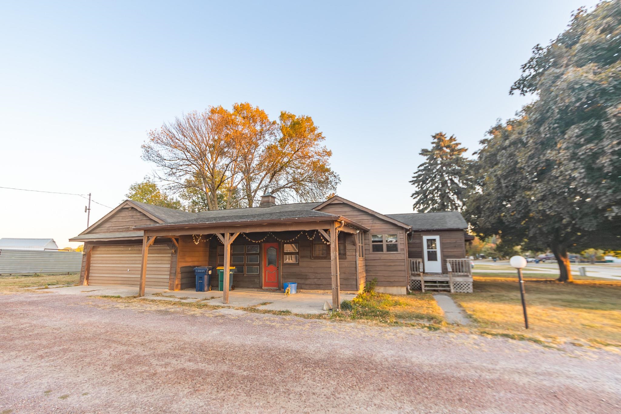414 Hill Ave., Spirit Lake, IA 51360 