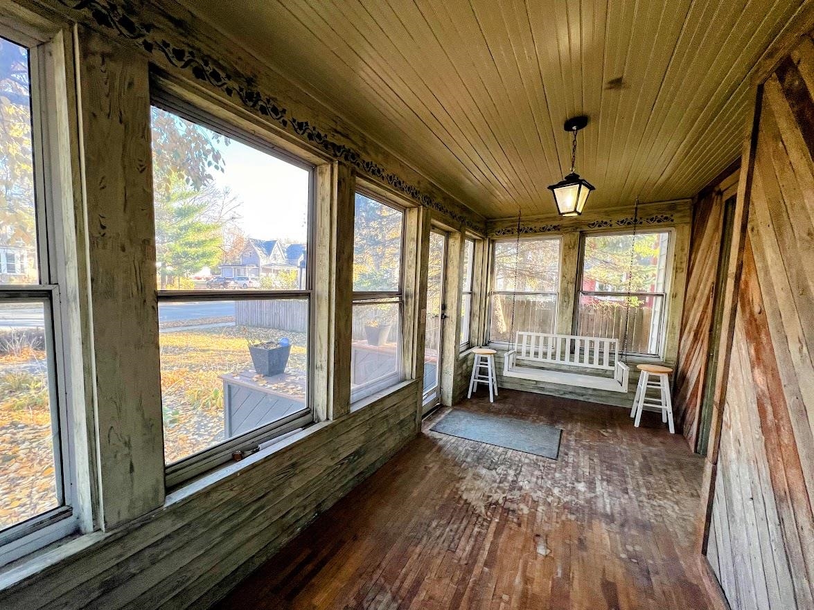 MLS #241276