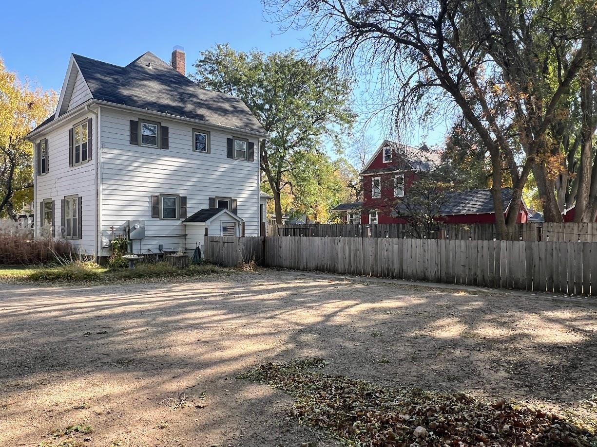 MLS #241276
