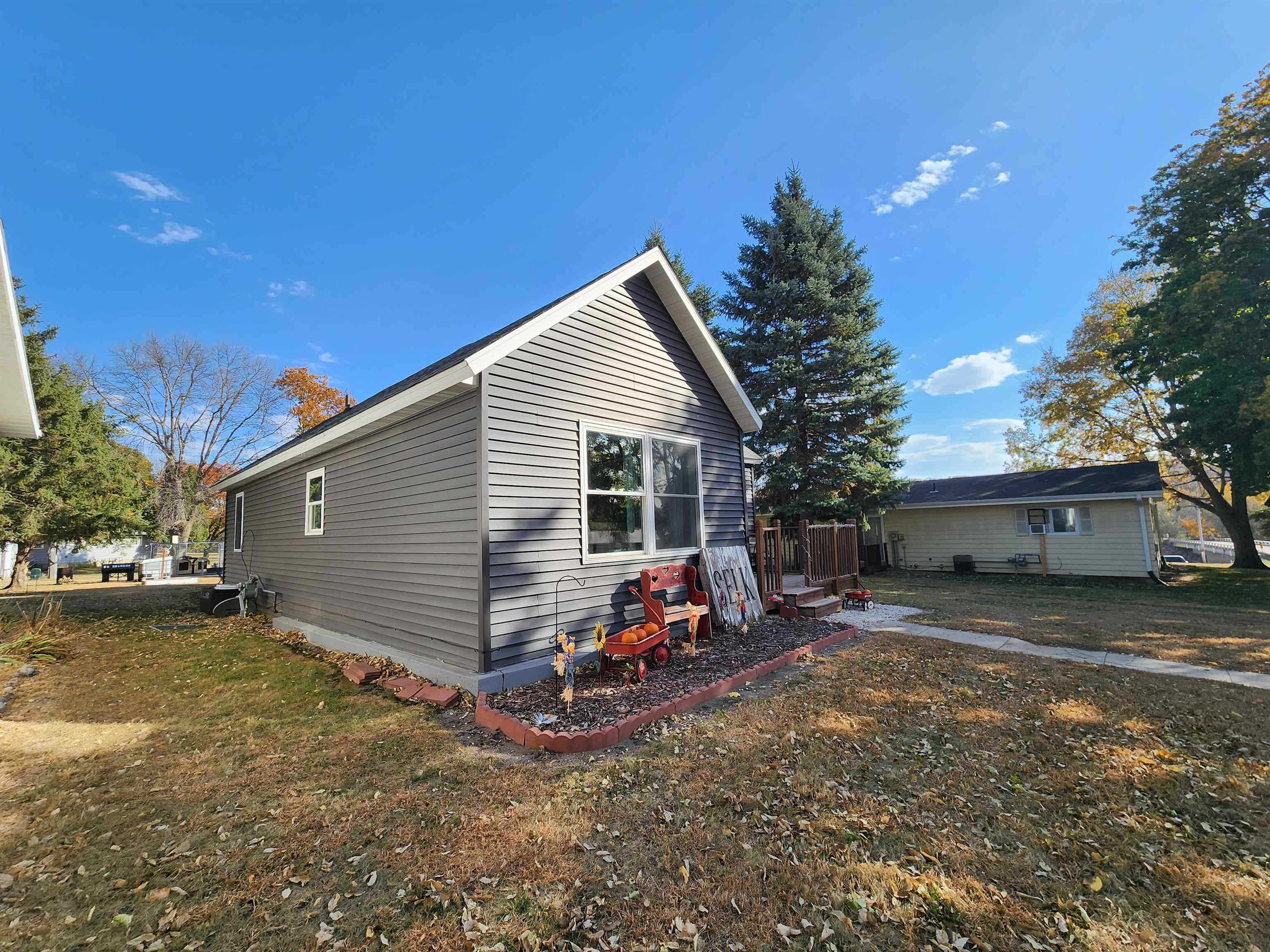 MLS #241281