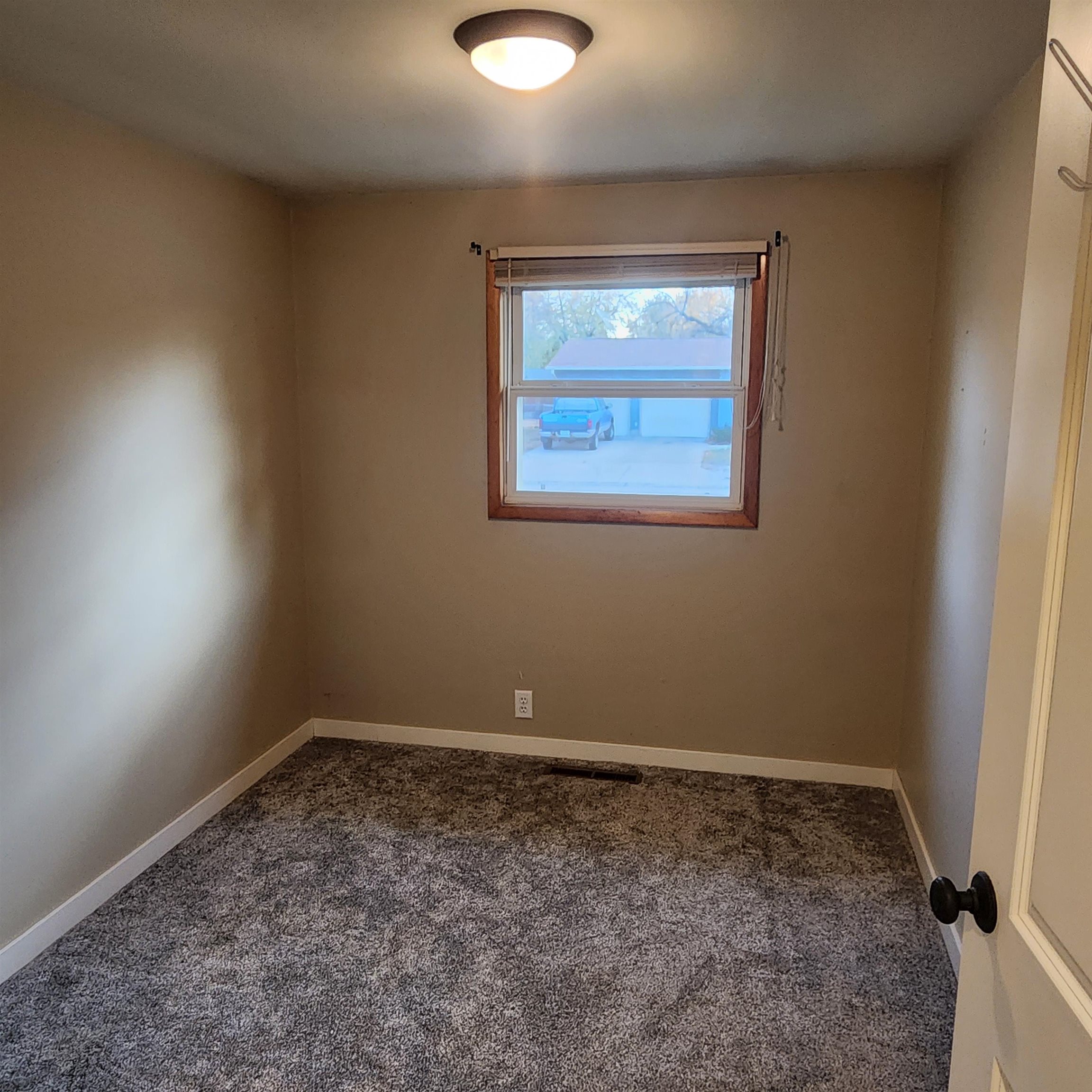 MLS #241295