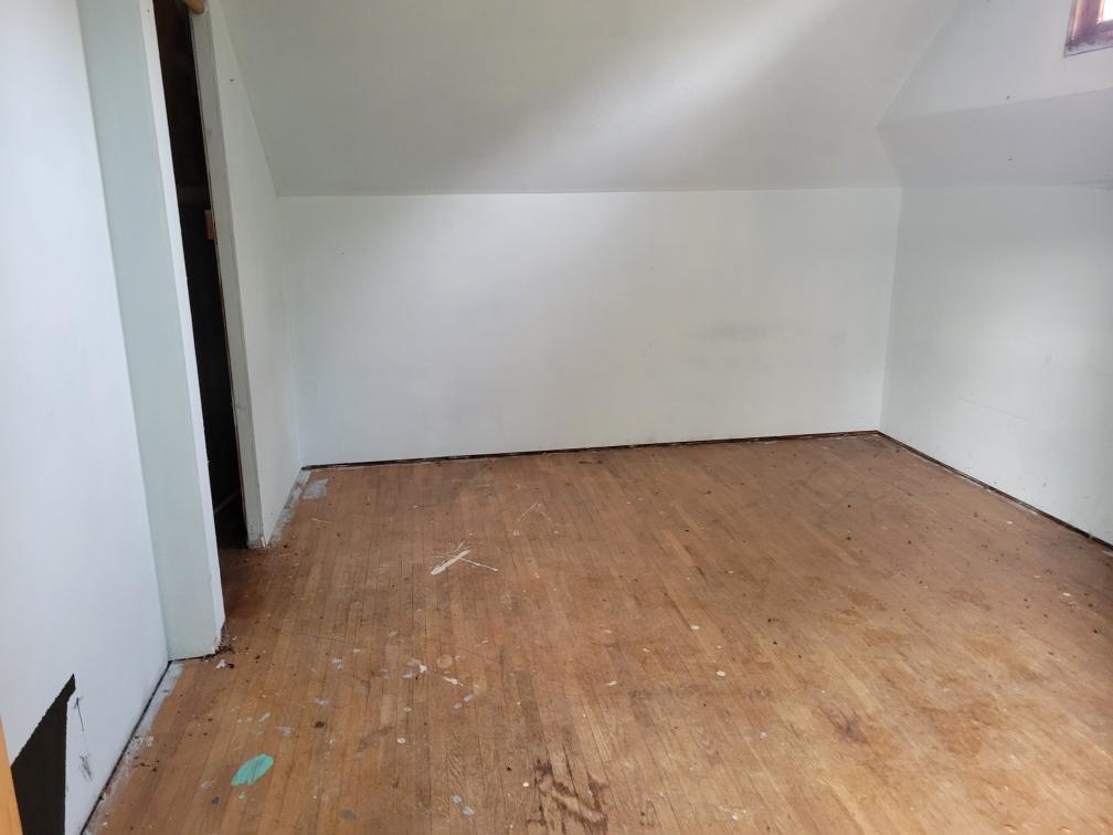MLS #241303