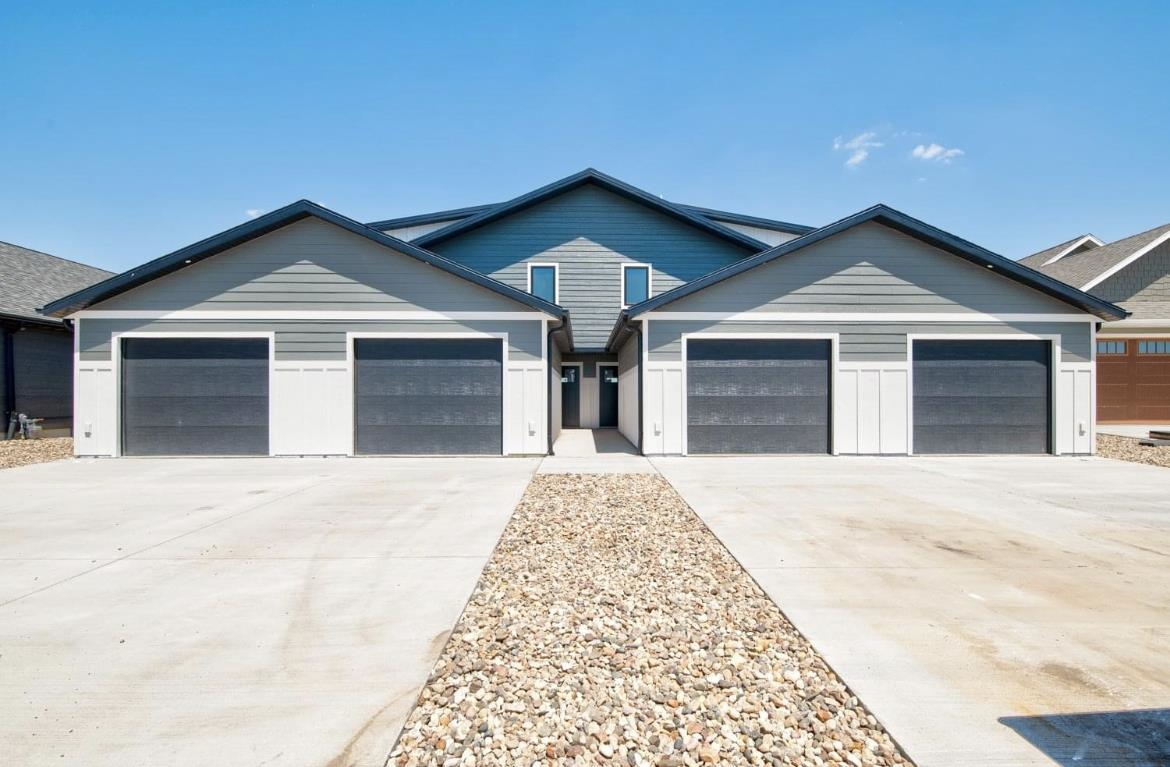 172 West Bay Road #A, Lake Park, IA 51347 