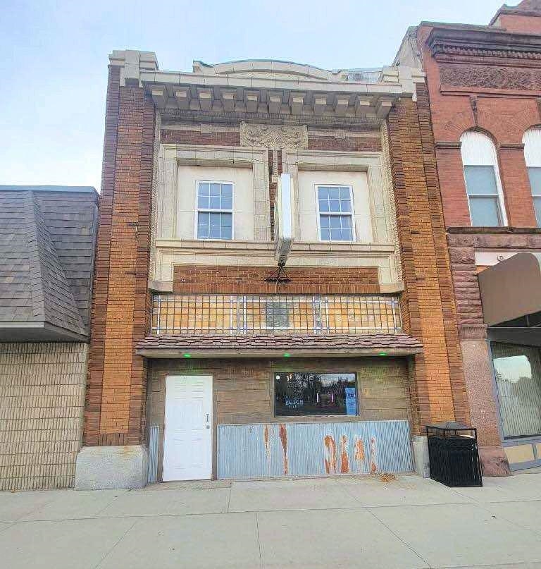 1007 Broadway Street, Emmetsburg, IA 50536 