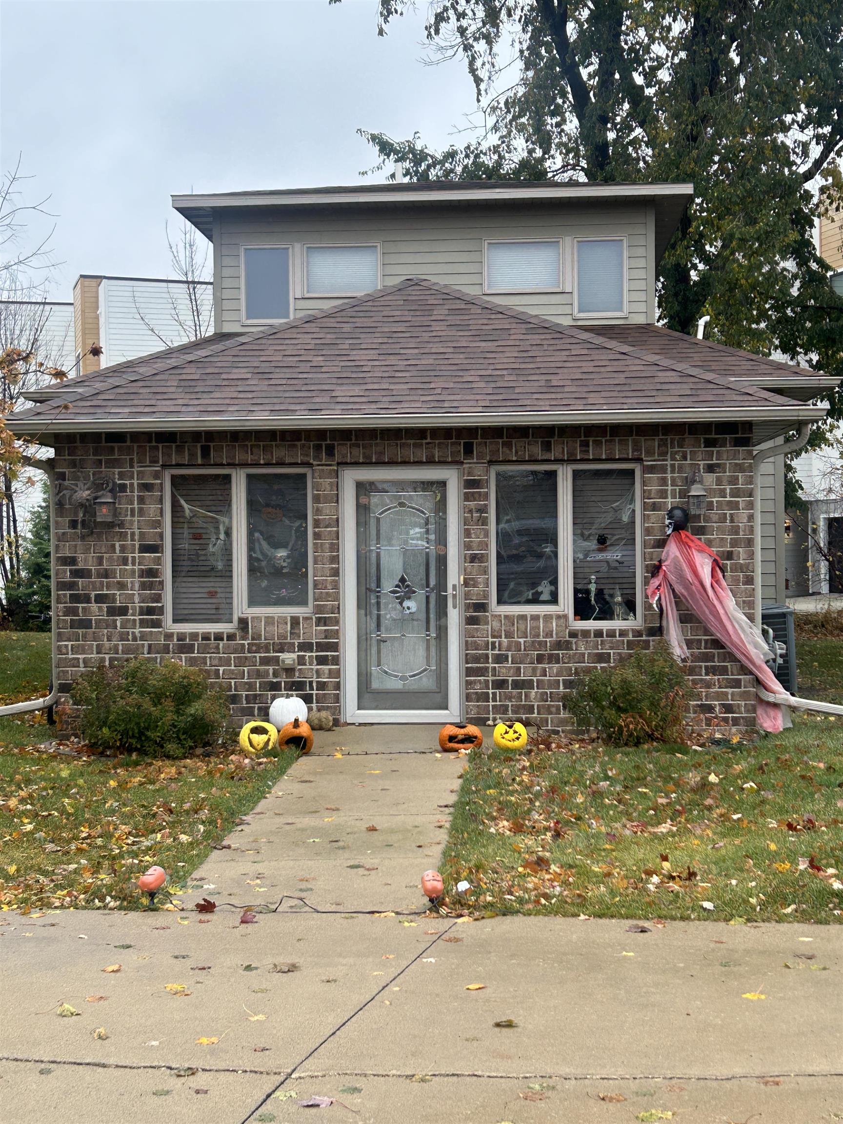 342 Benit Drive #17, Arnolds Park, IA 51331 