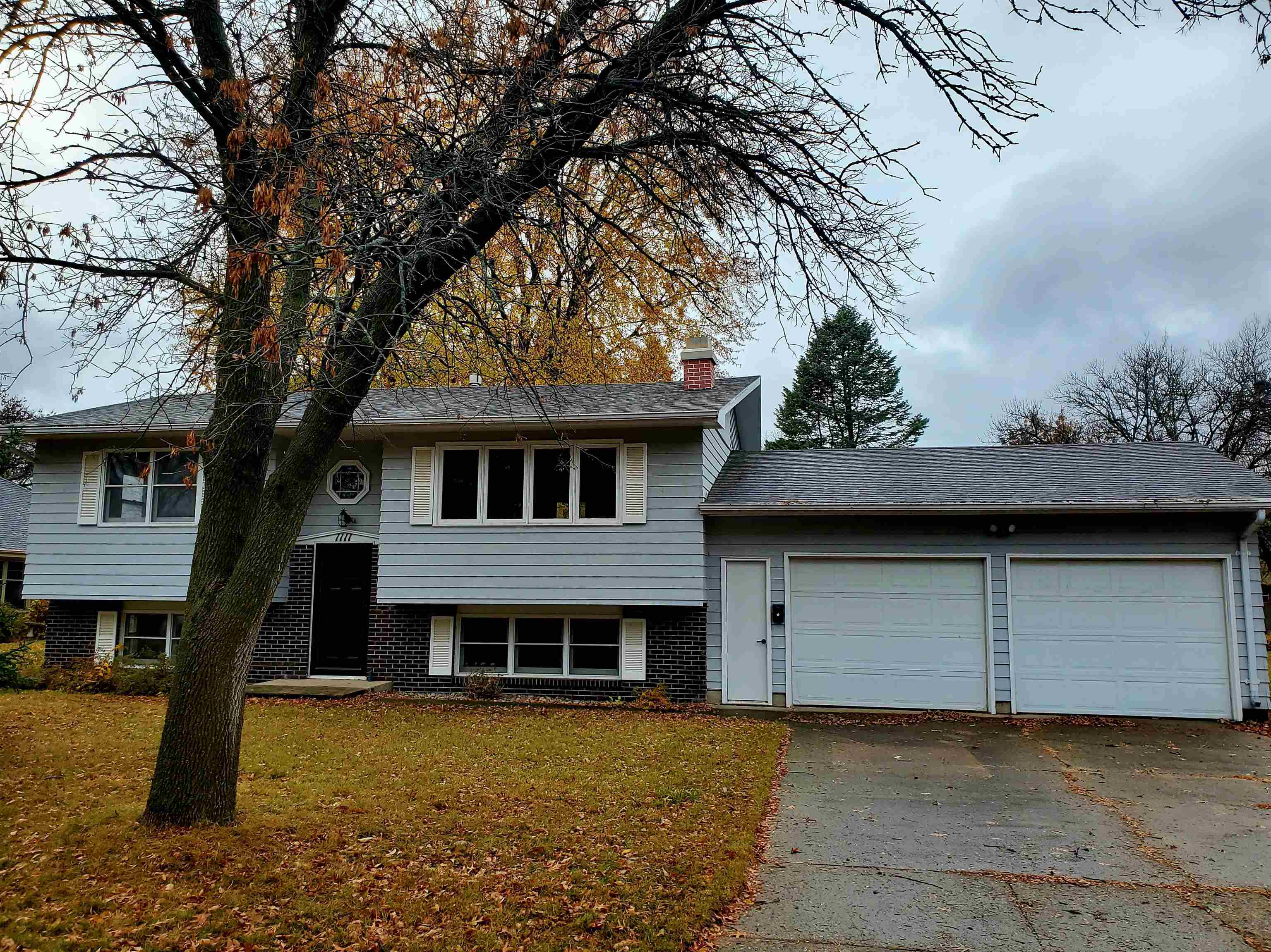 1111 10th Avenue, Spencer, IA 51301 