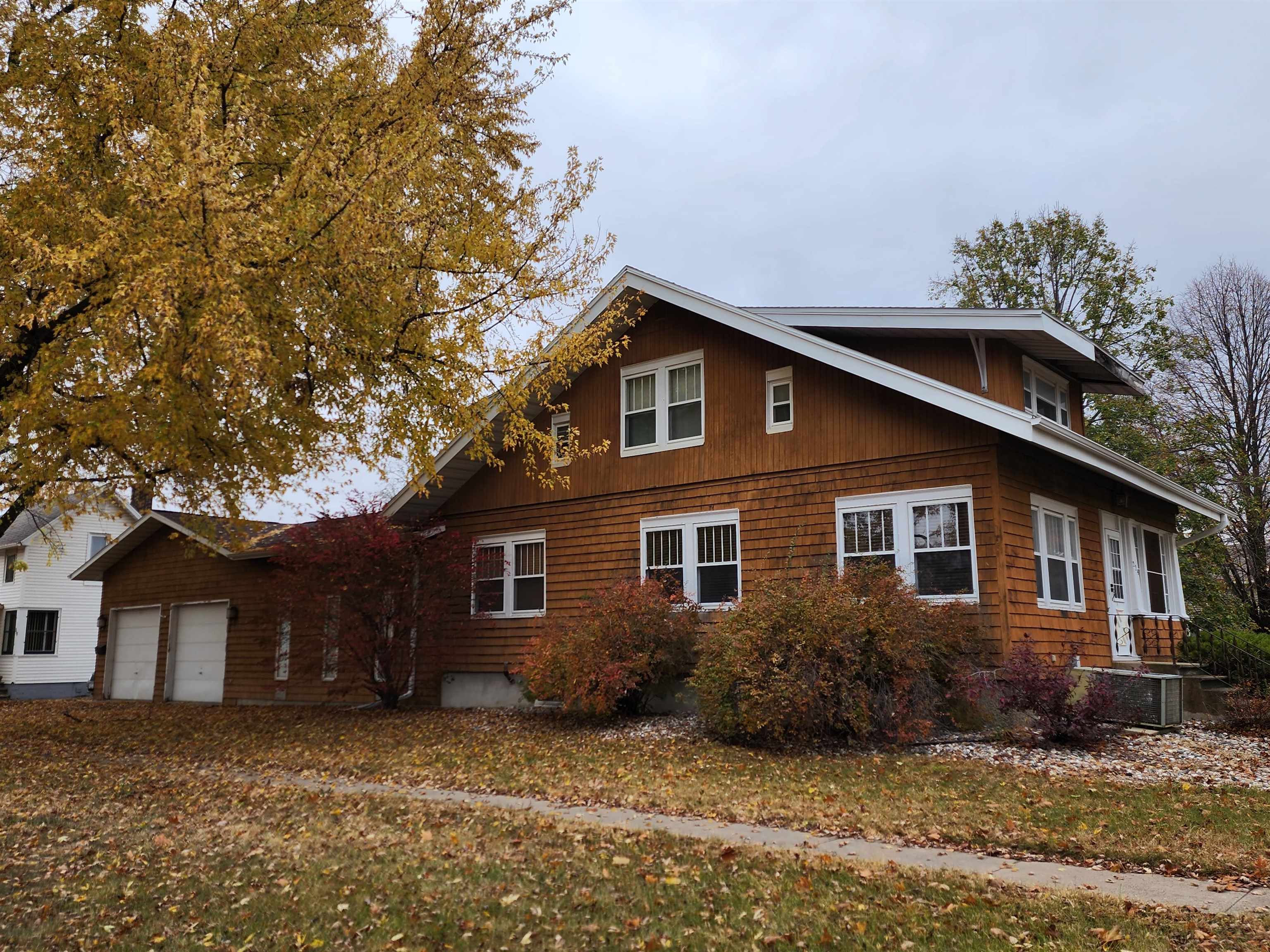 224 SECTION LINE Road, Laurens, IA 50554 