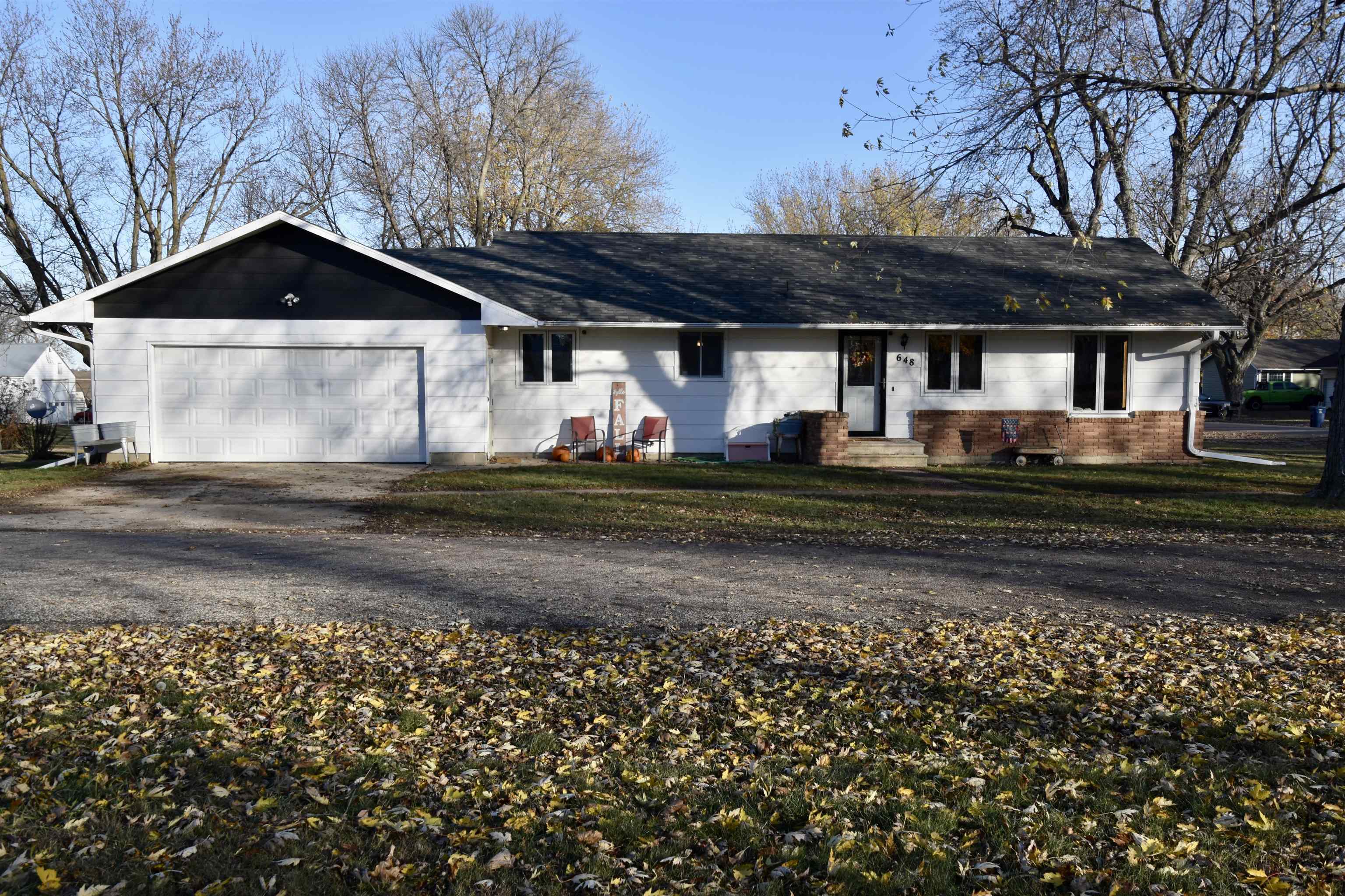 648 Poplar Street, Ocheyedan, IA 51354 
