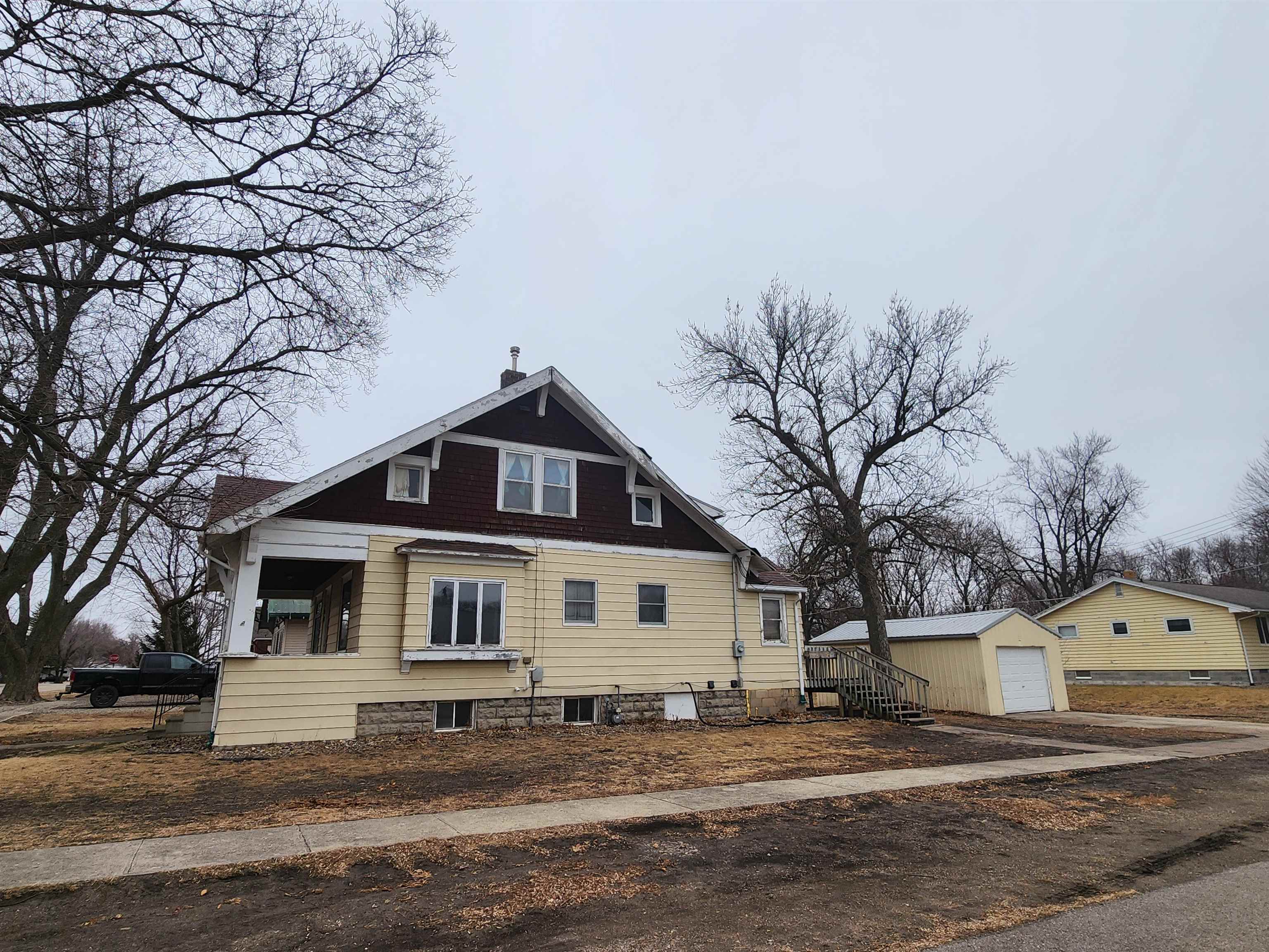 108 2nd Avenue, Swea City, IA 50590 