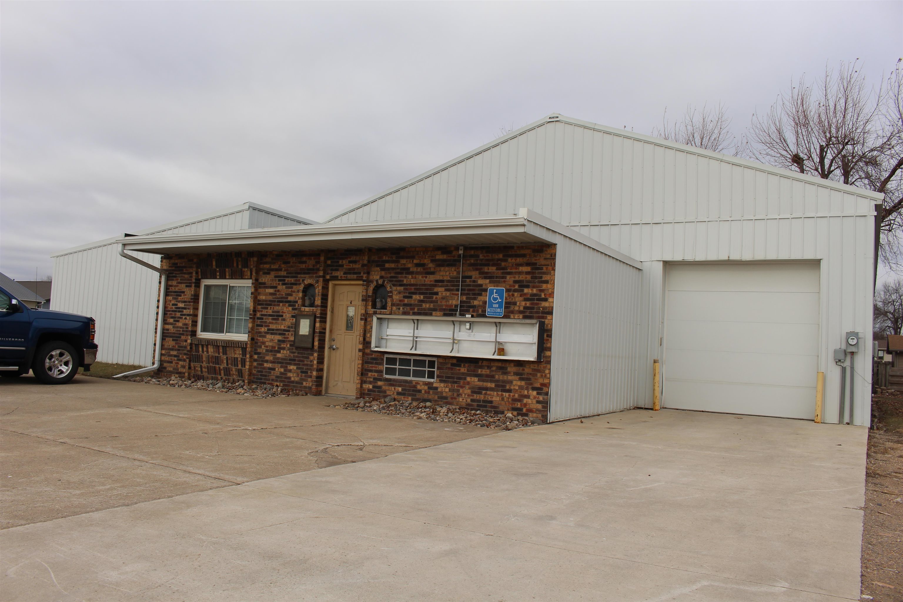 337 10th Street, Spencer, IA 51301 