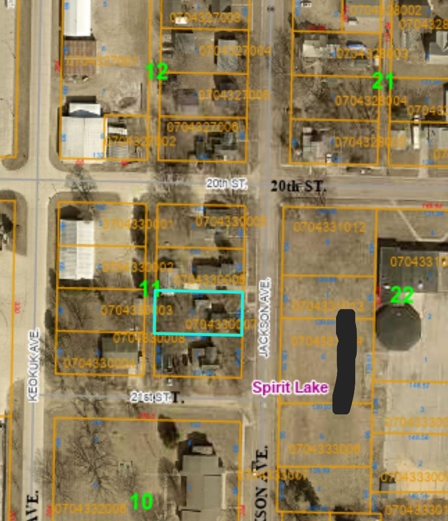 2010 Jackson Ave, Spirit Lake, IA 51360 