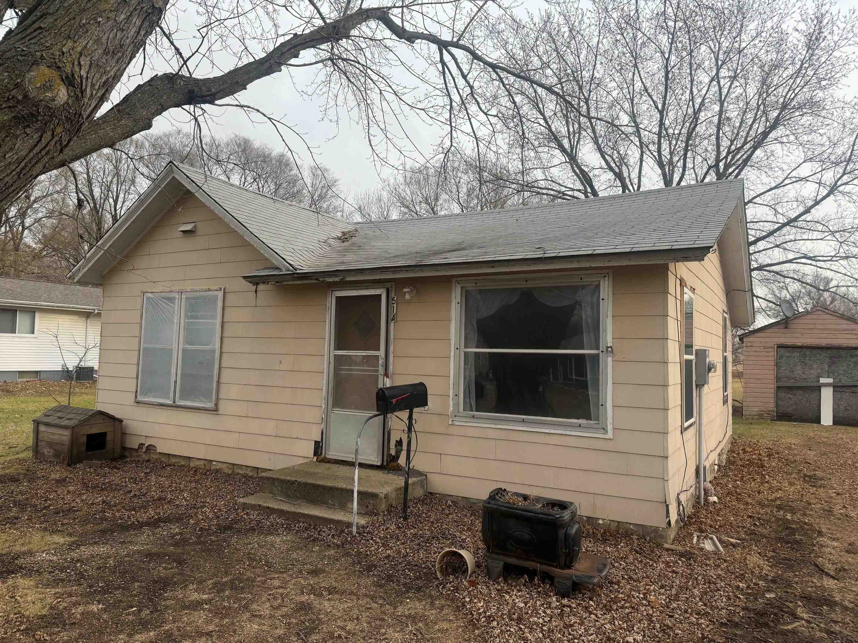 MLS #250005