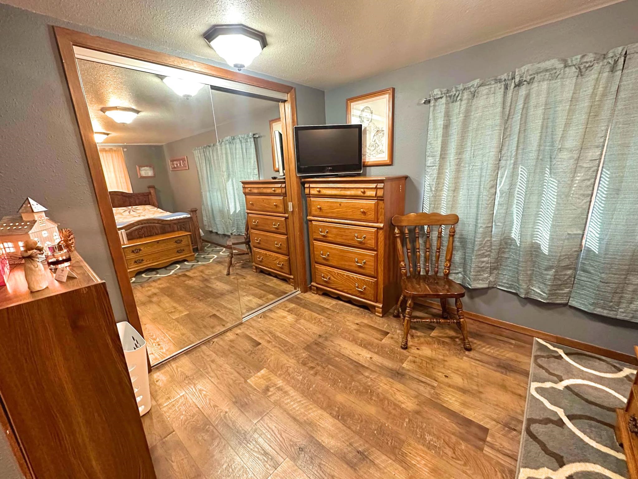 MLS #250056