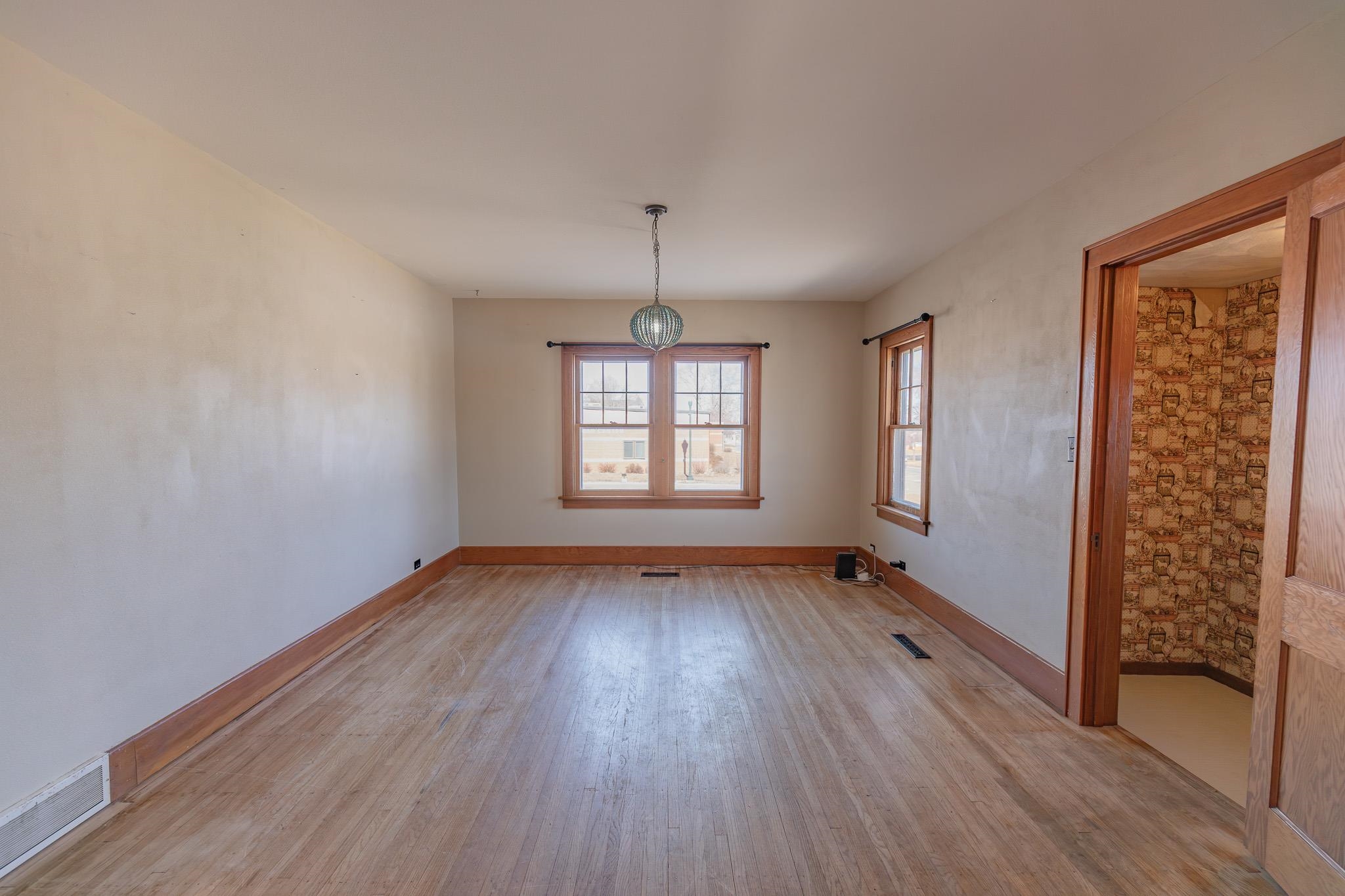 MLS #250073