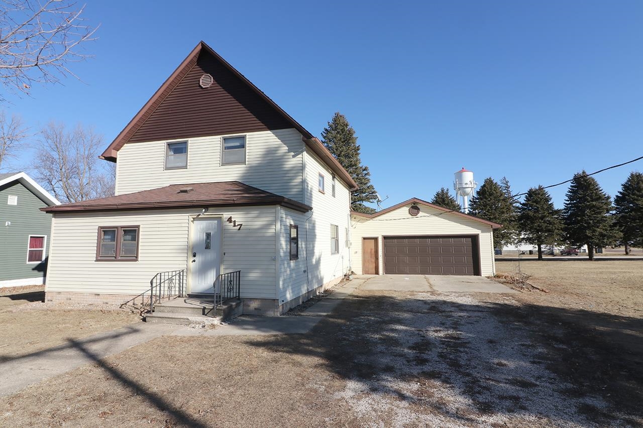 417 Church Street, Linn Grove, IA 51033 