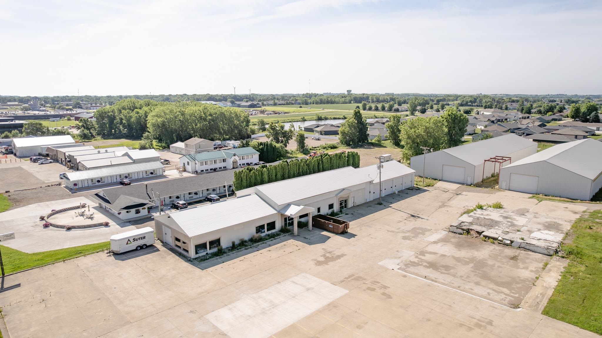 1907 18Th Street, Spirit Lake, IA 51360 