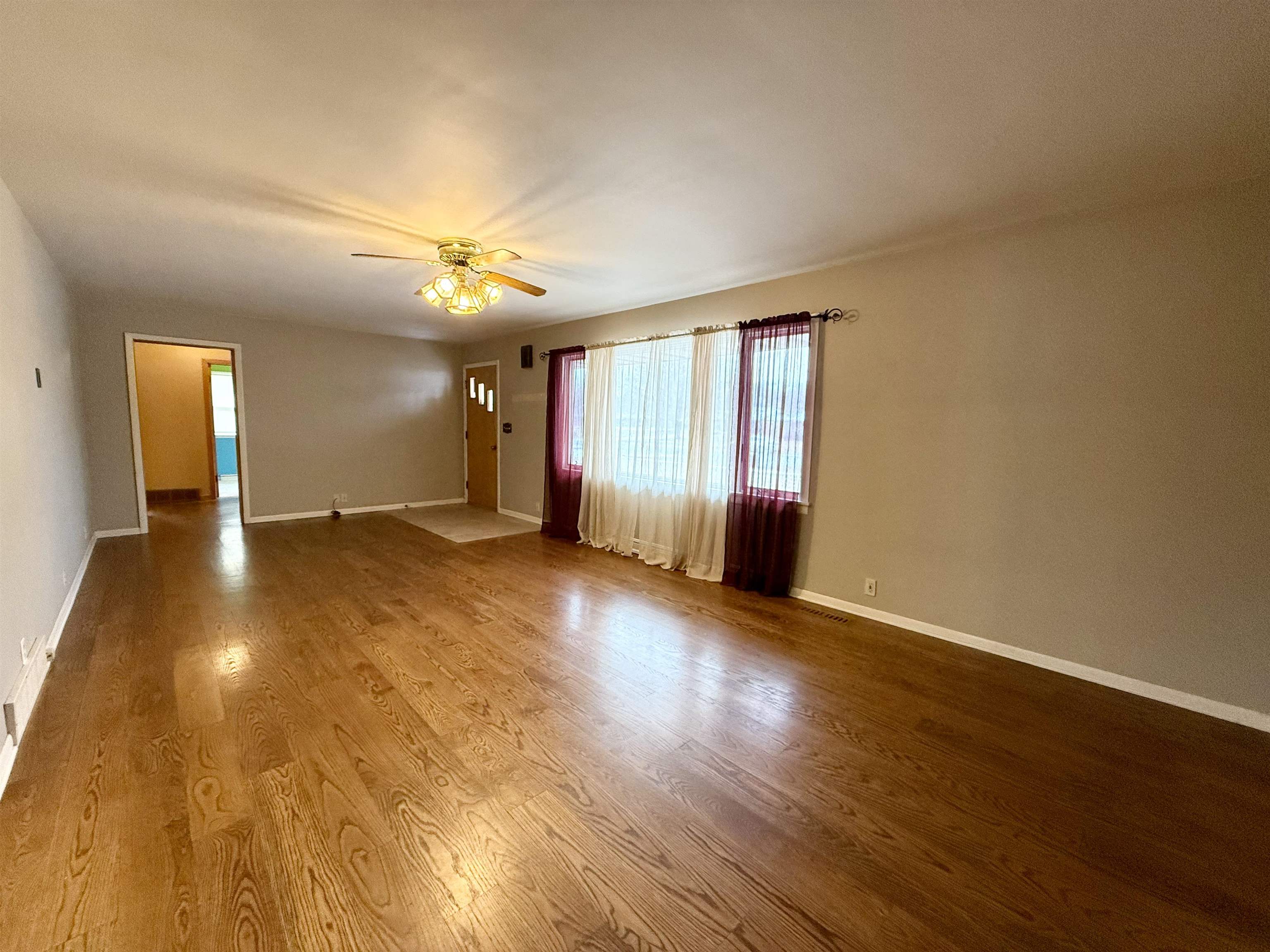 MLS #250122