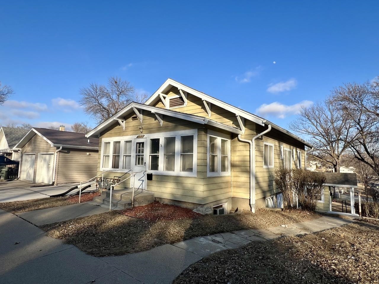 MLS #250124