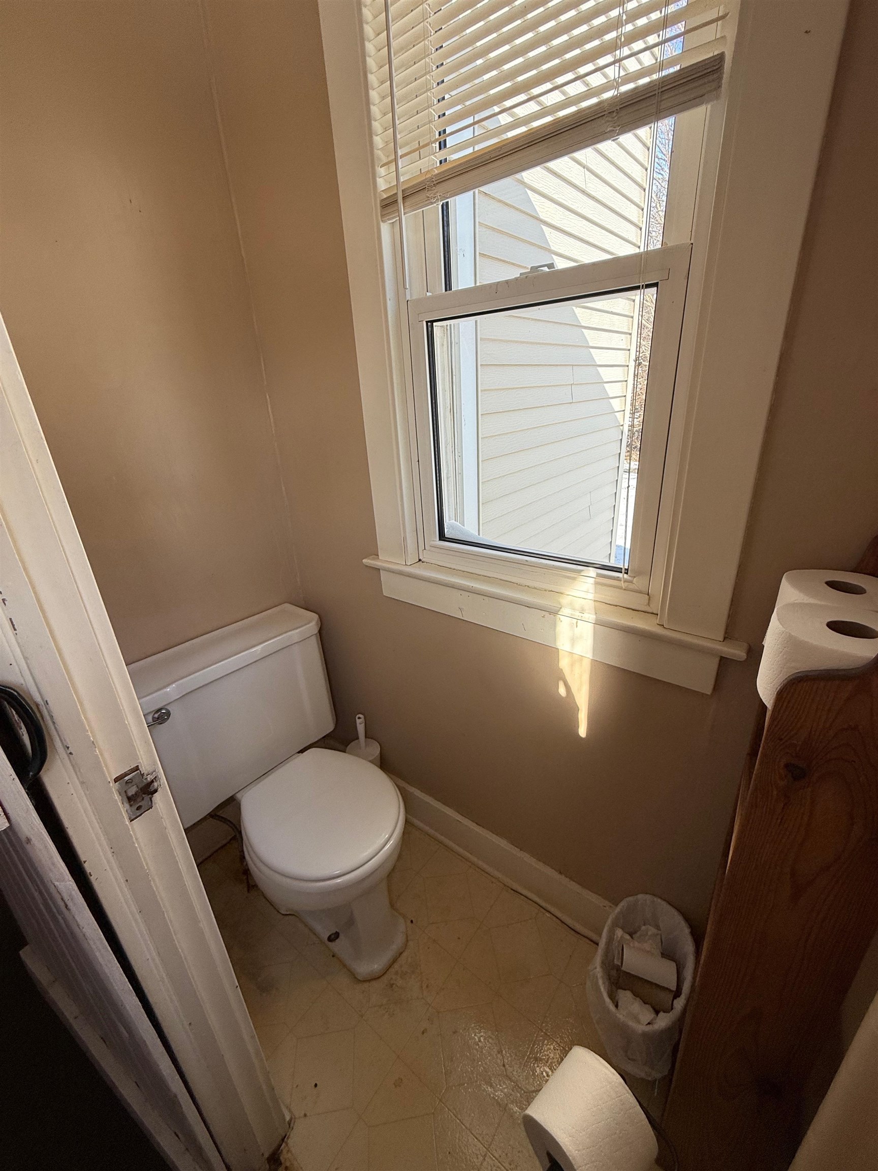 MLS #250127