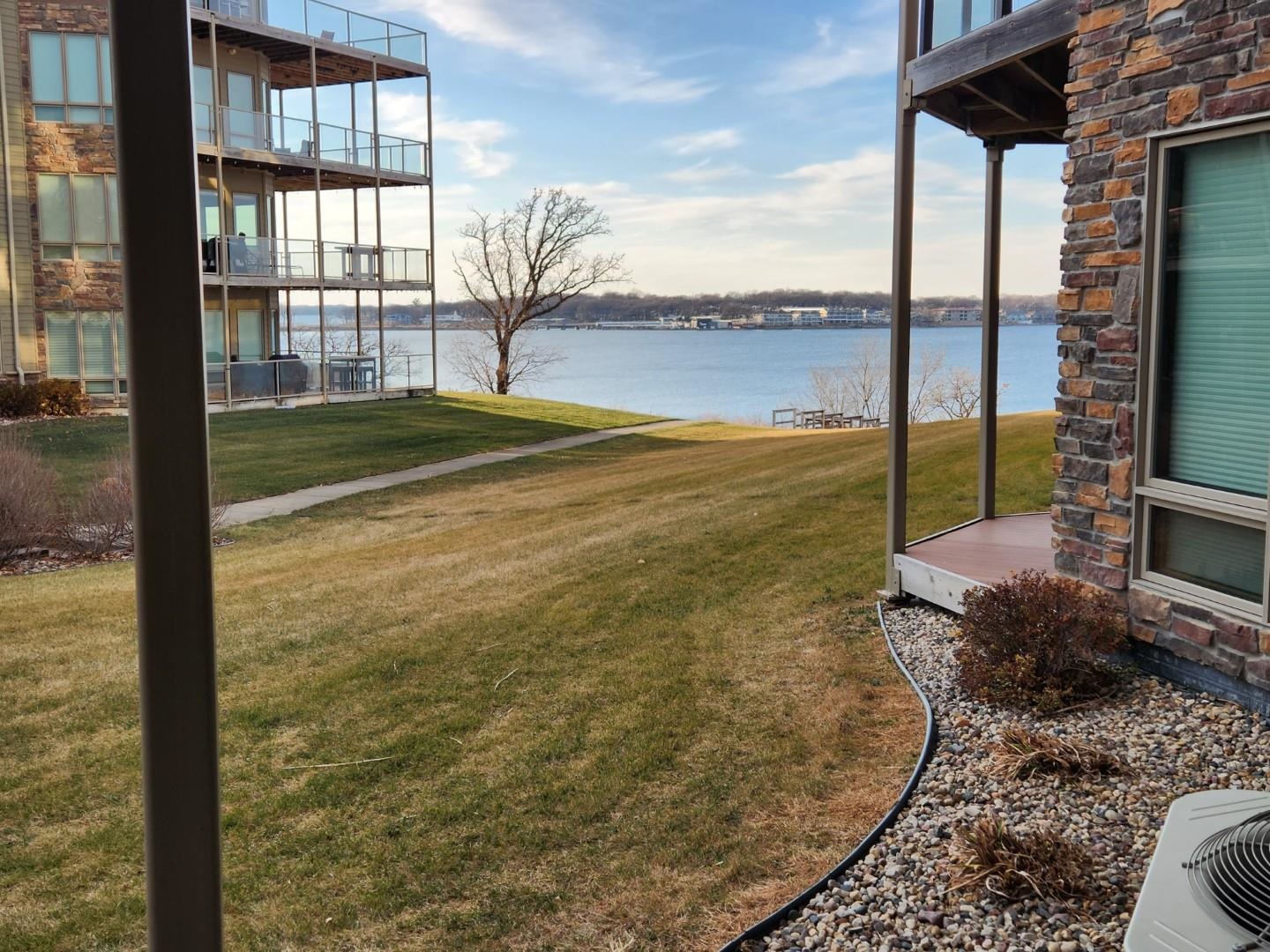 455 240th Avenue #103, Arnolds Park, IA 51331 