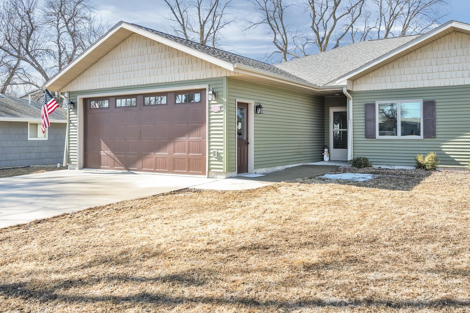 508 2nd Street, Lake Park, IA 51347 