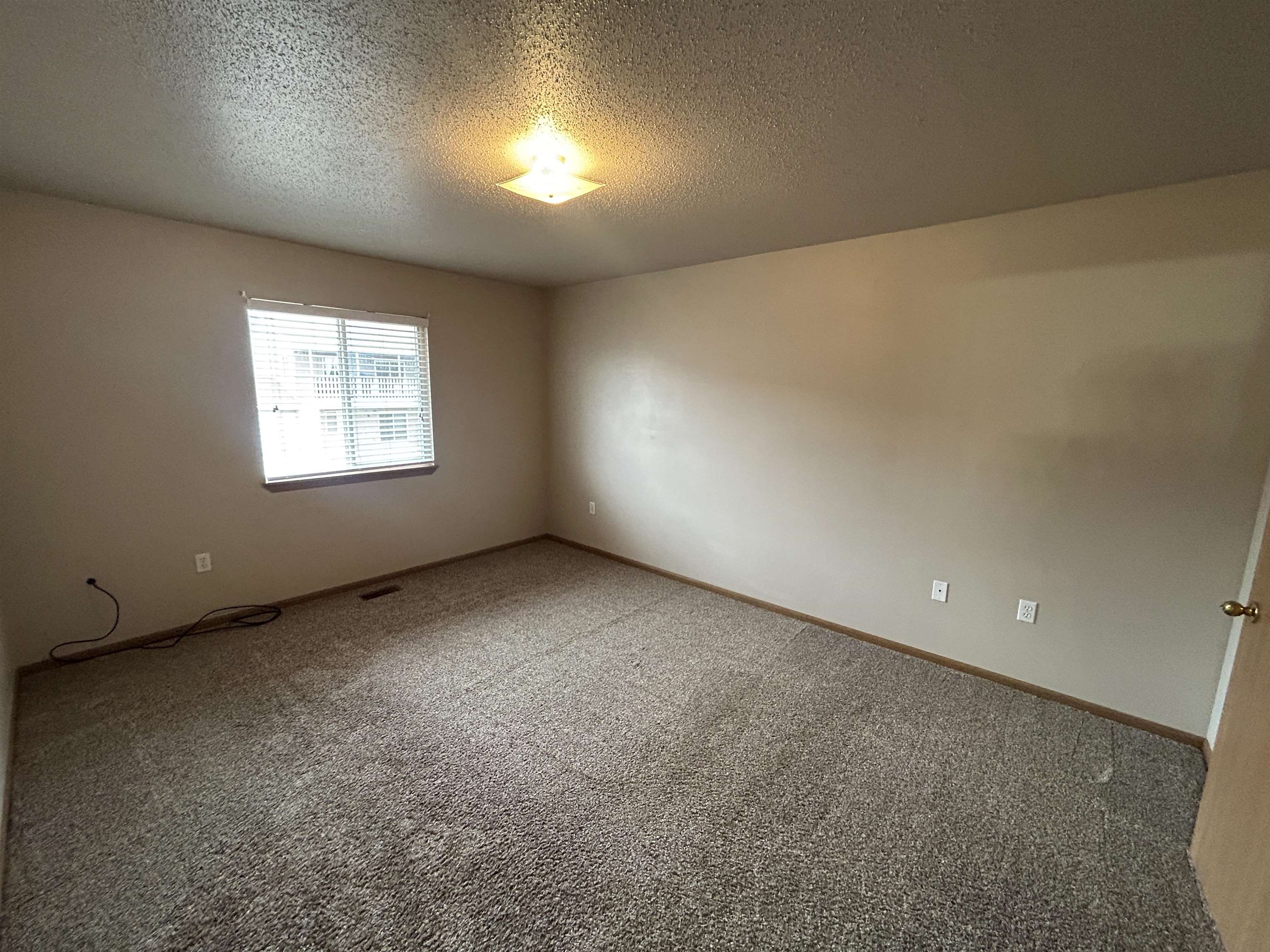 MLS #250182