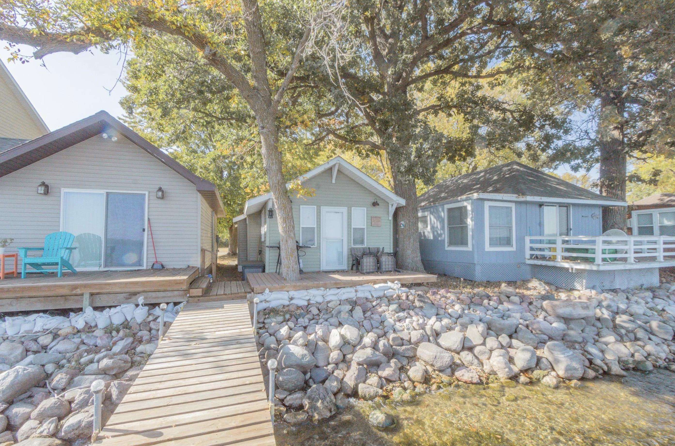 13328 Templar Drive, Orleans, IA 51360 