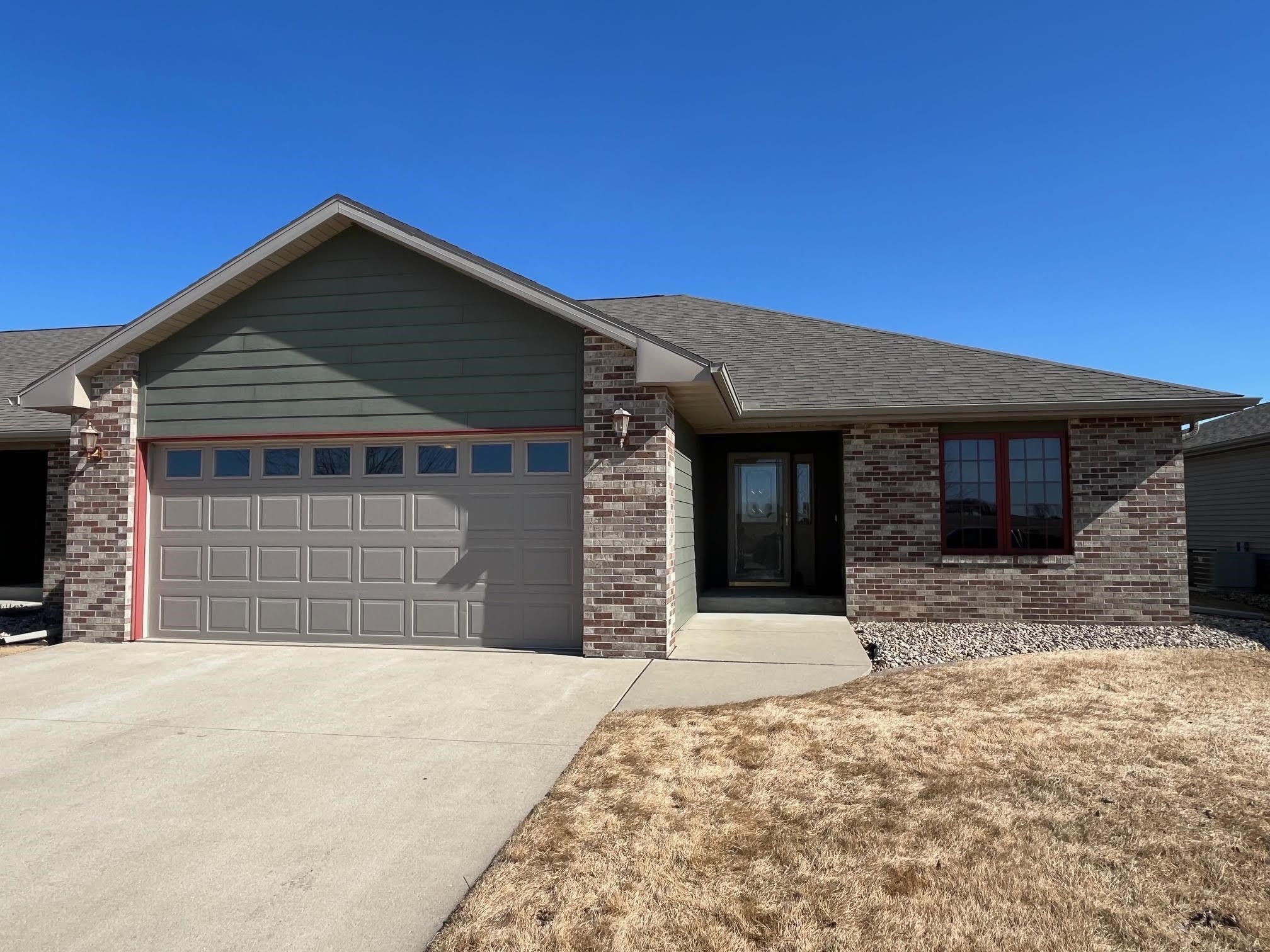 2004 4th Avenue, Spencer, IA 51301 