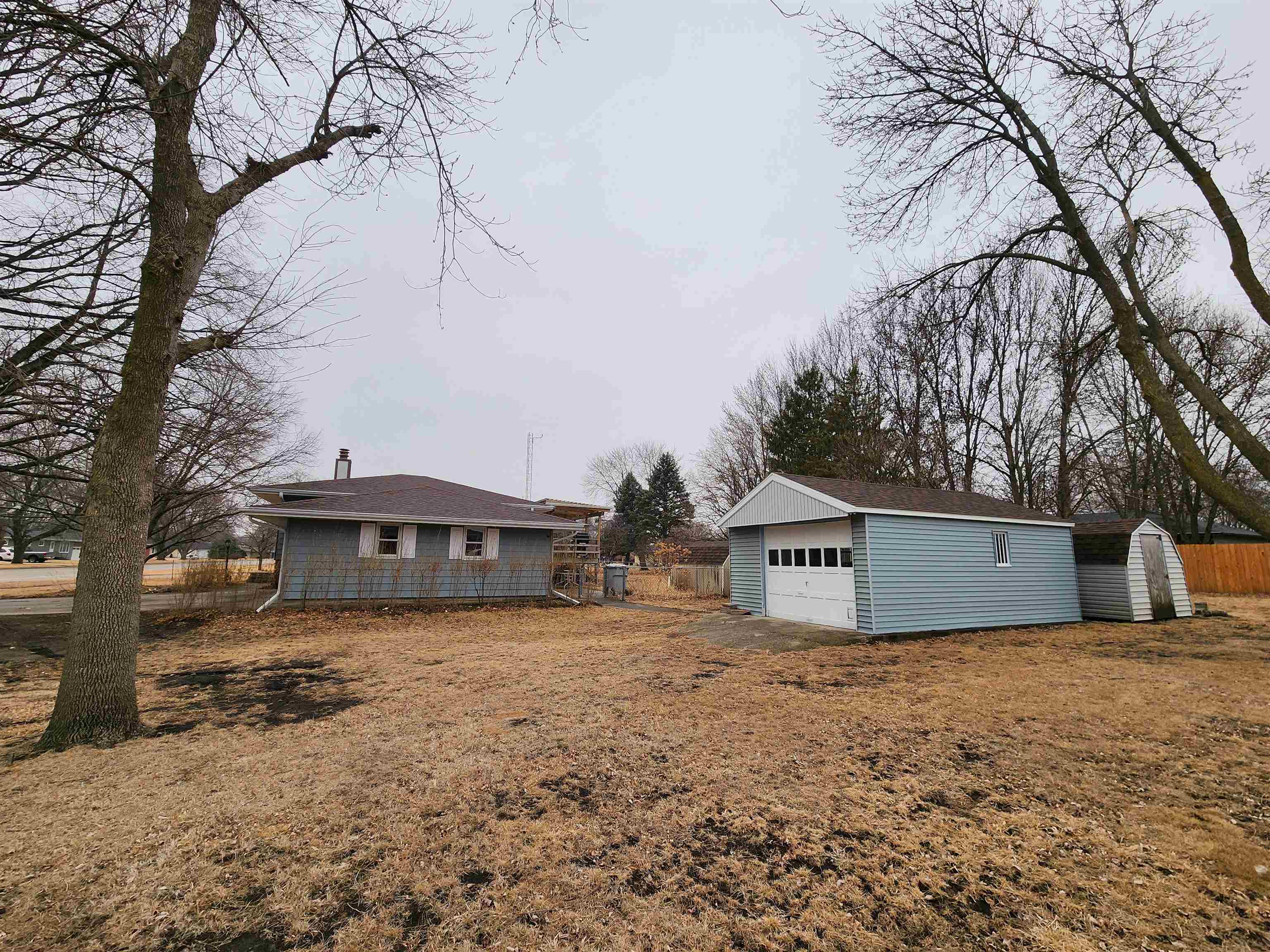 MLS #250202