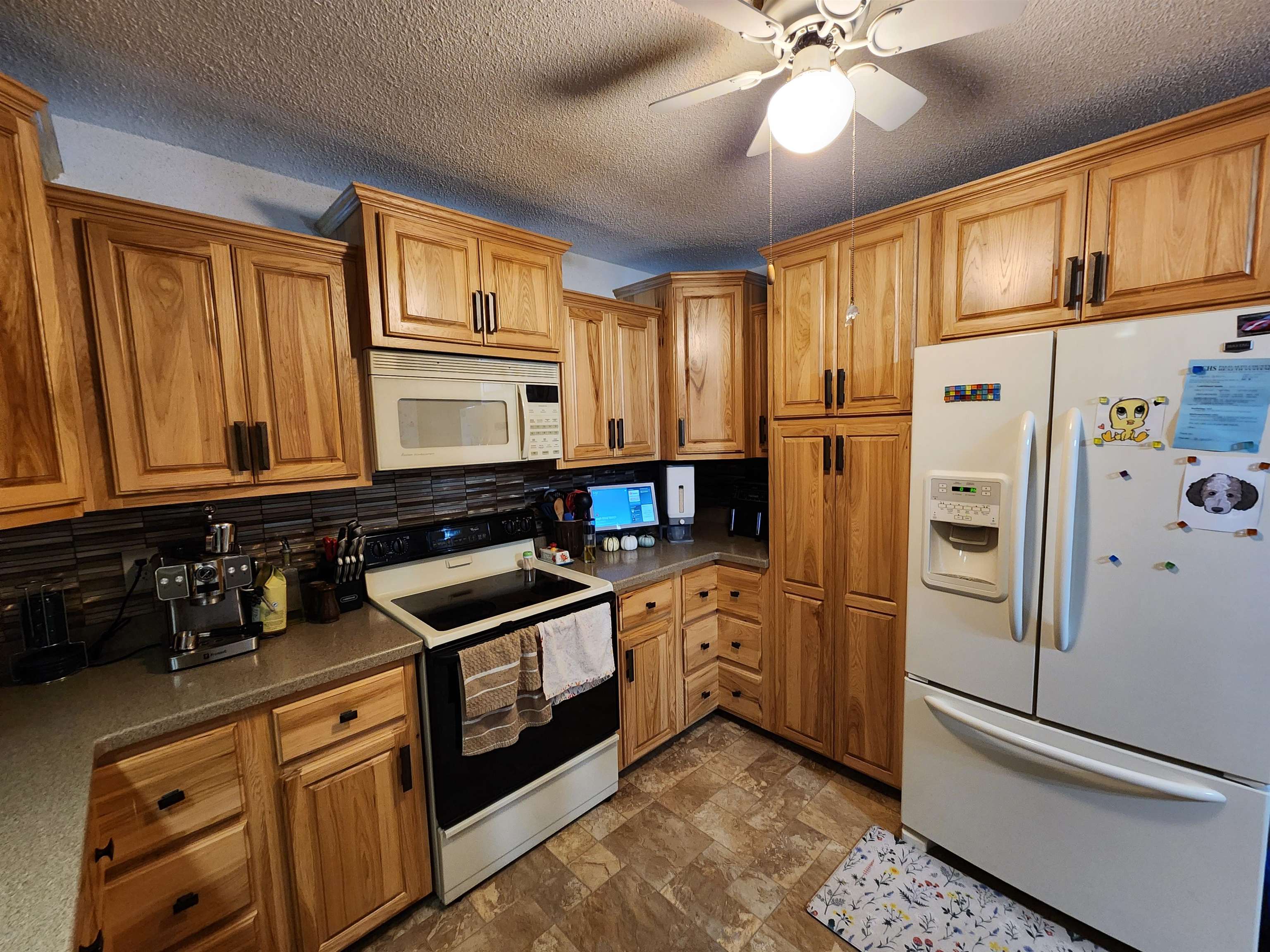 MLS #250202