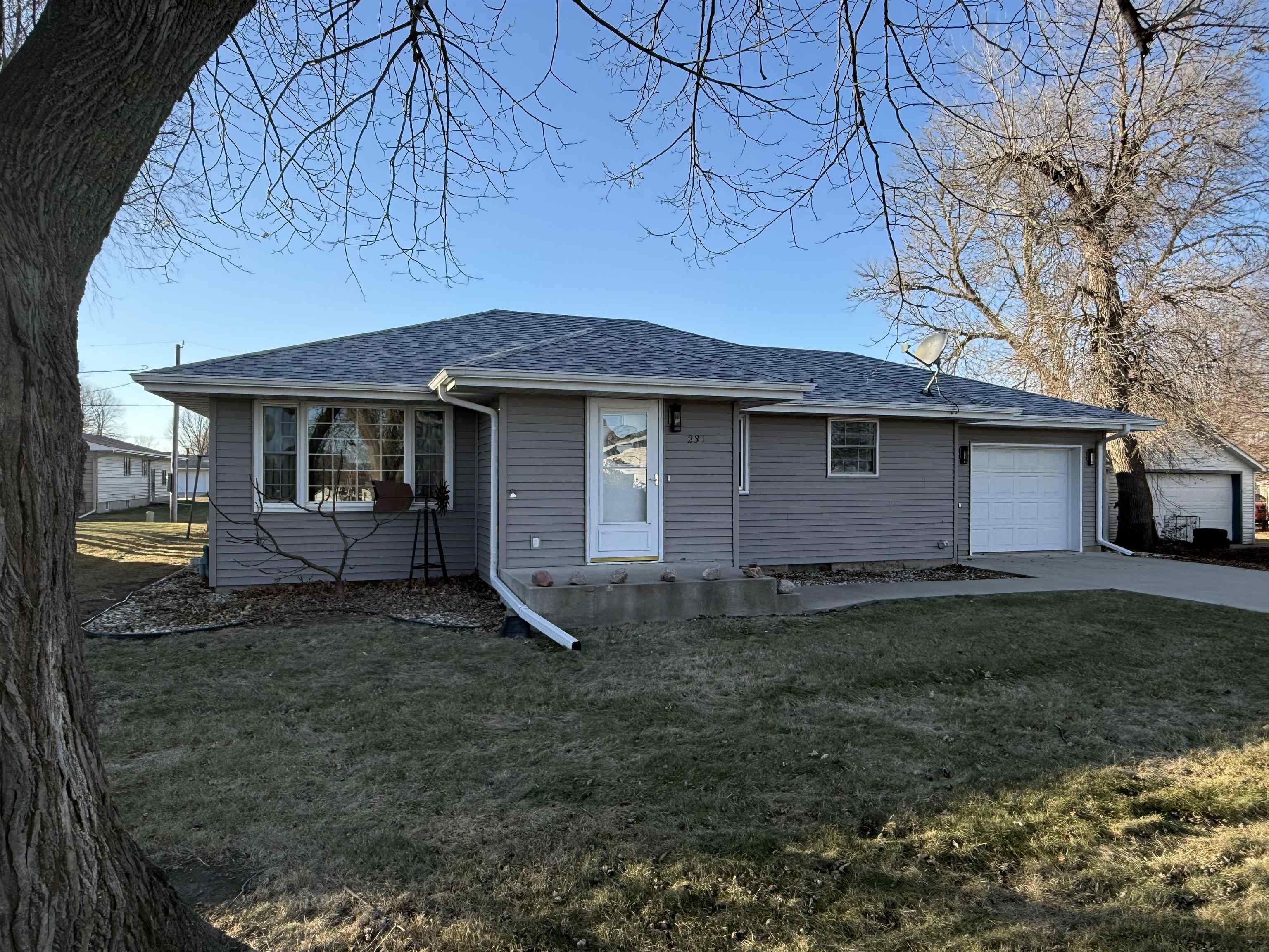 MLS #250218