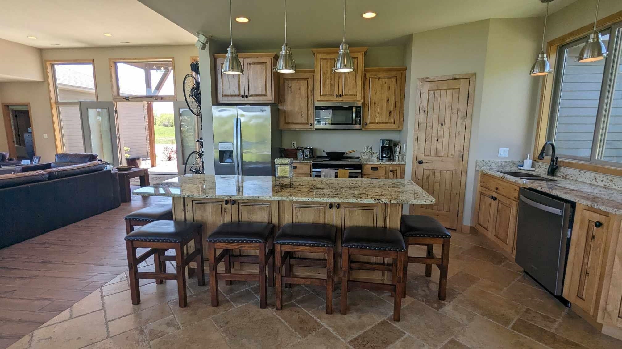 MLS #250229