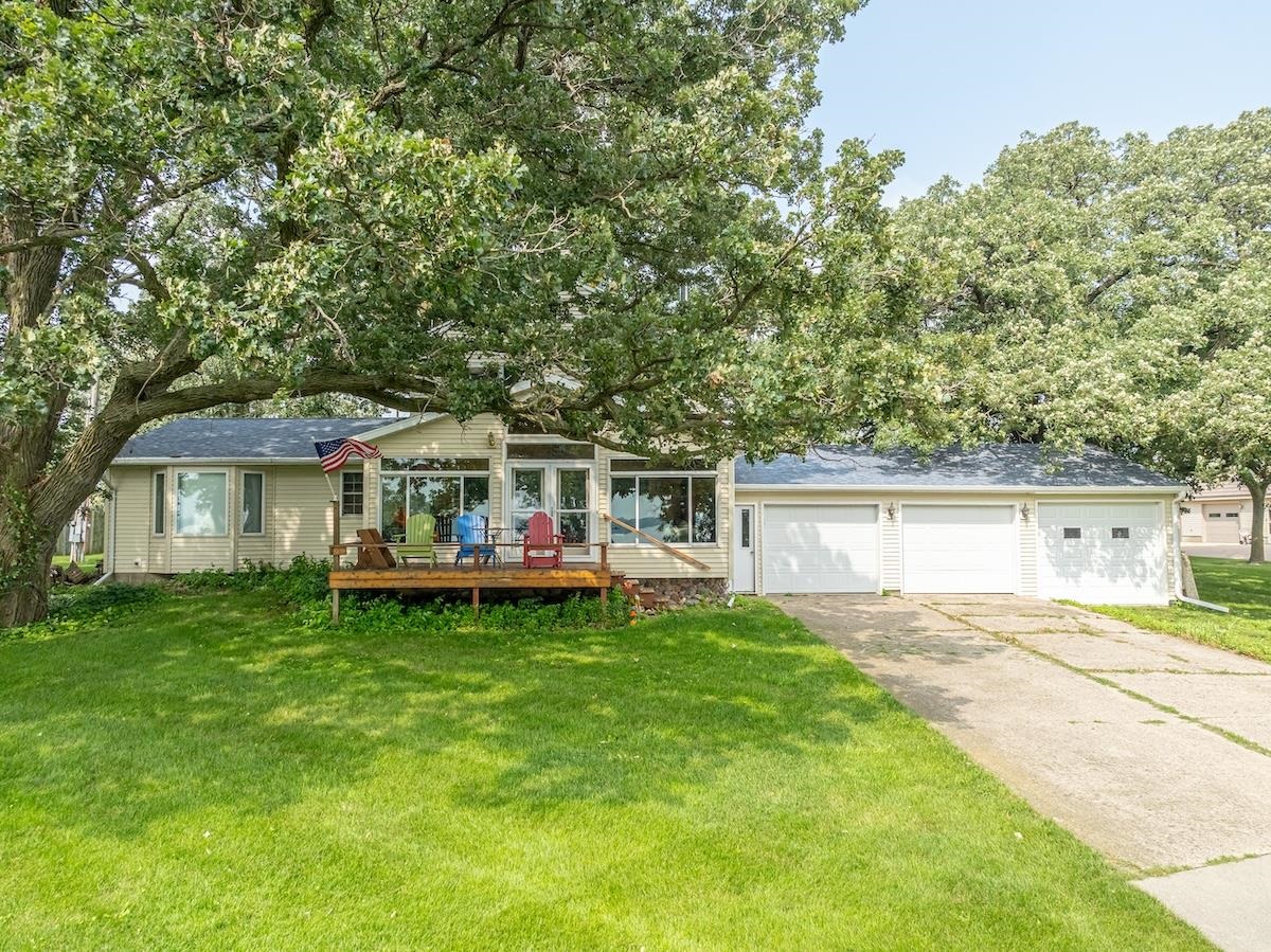 3350 320th St., Ruthven, IA 51358 