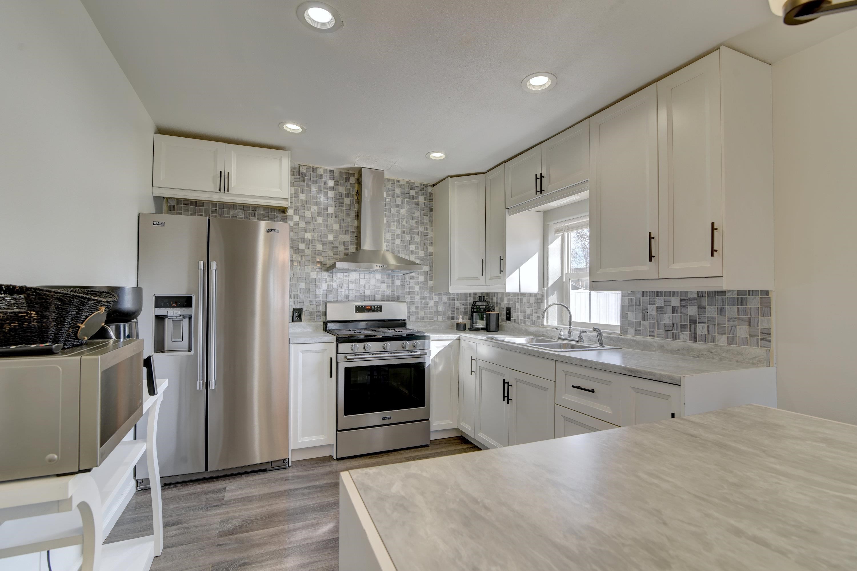 214 17th Street, Estherville, IA 51334 