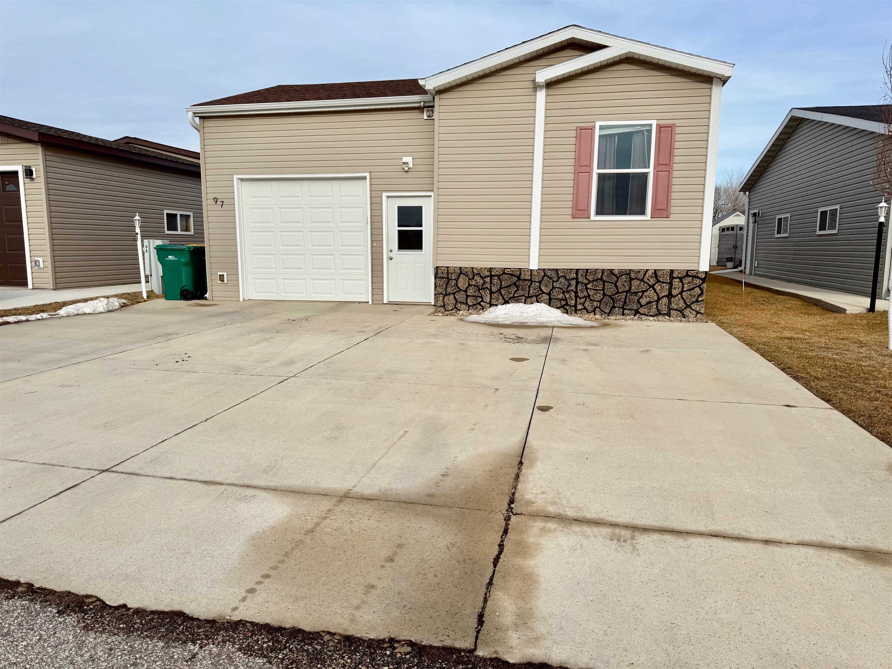 3200 Okoboji Avenue #97, Milford, IA 51351 