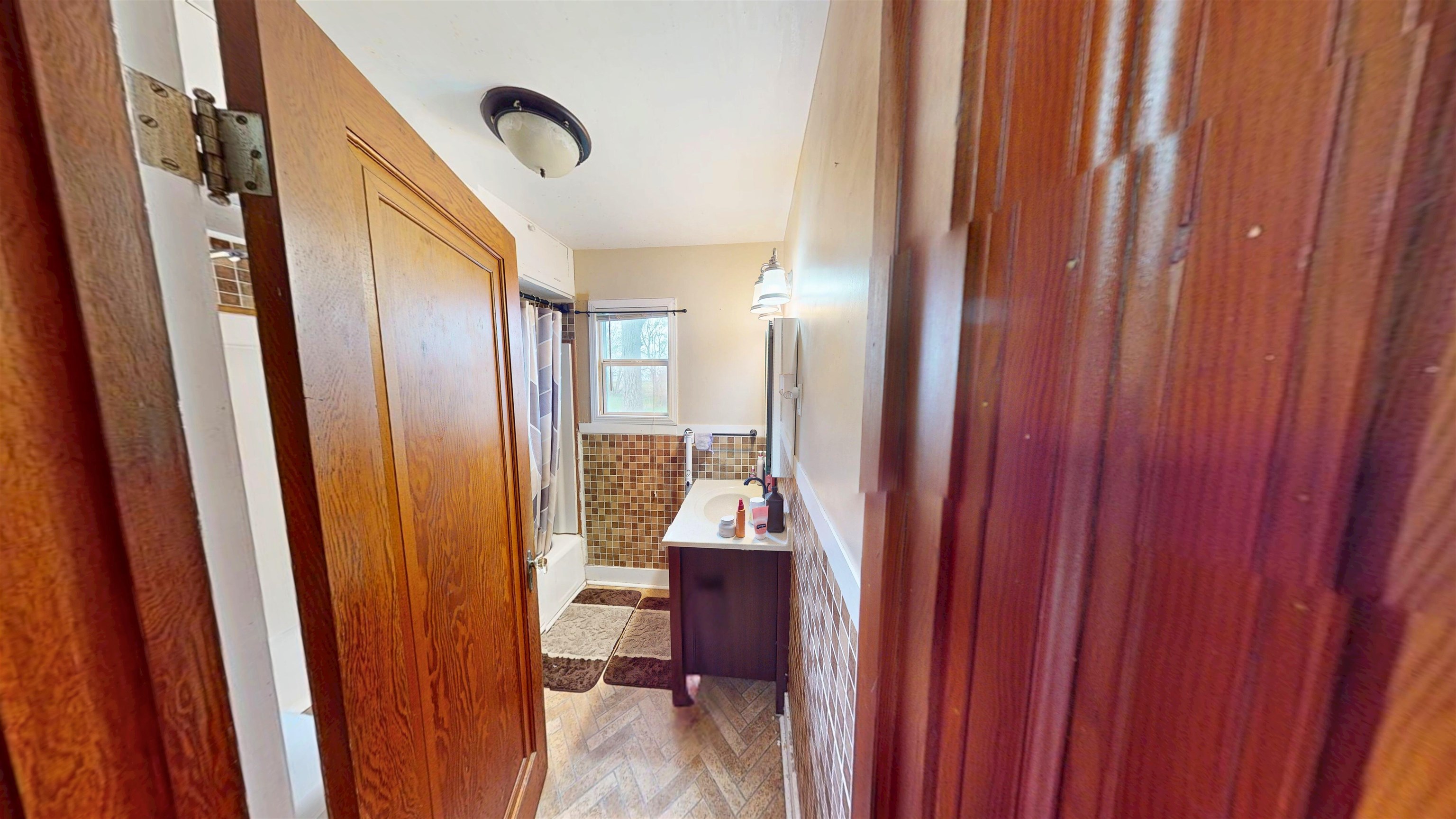 MLS #250257