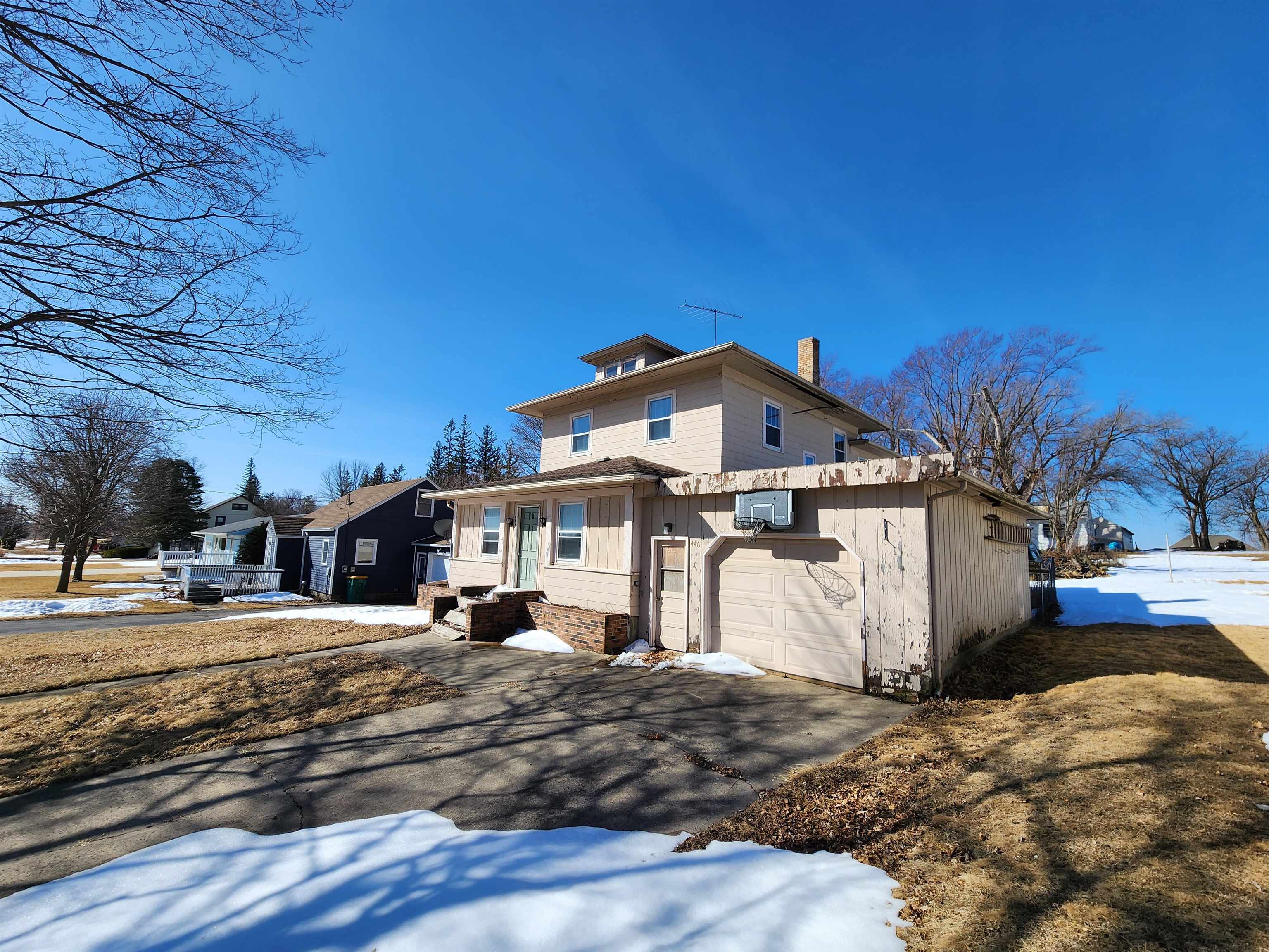 446 Harrison Street, Thompson, IA 50478 